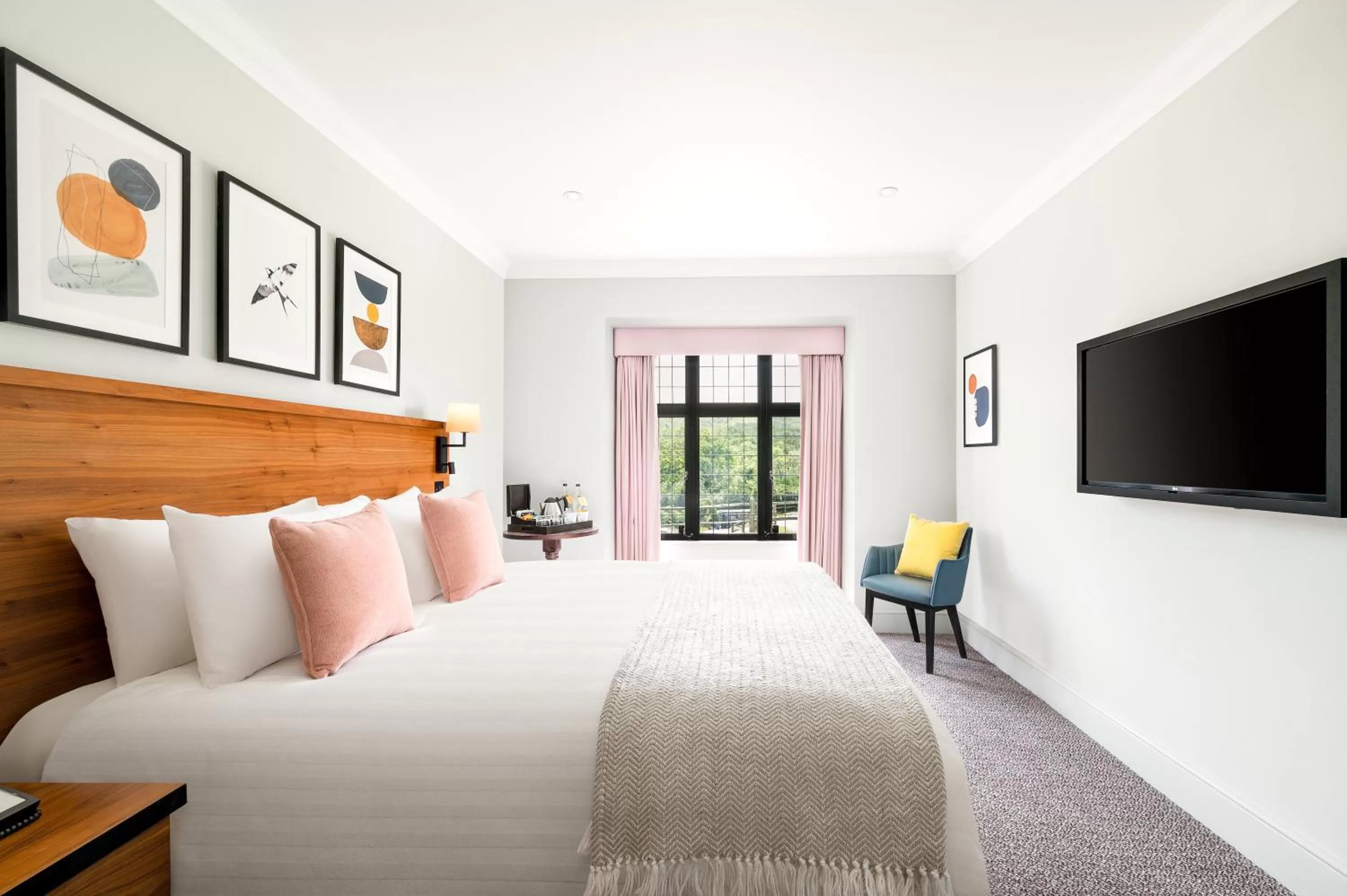 Bed in voco Lythe Hill Hotel & Spa by IHG