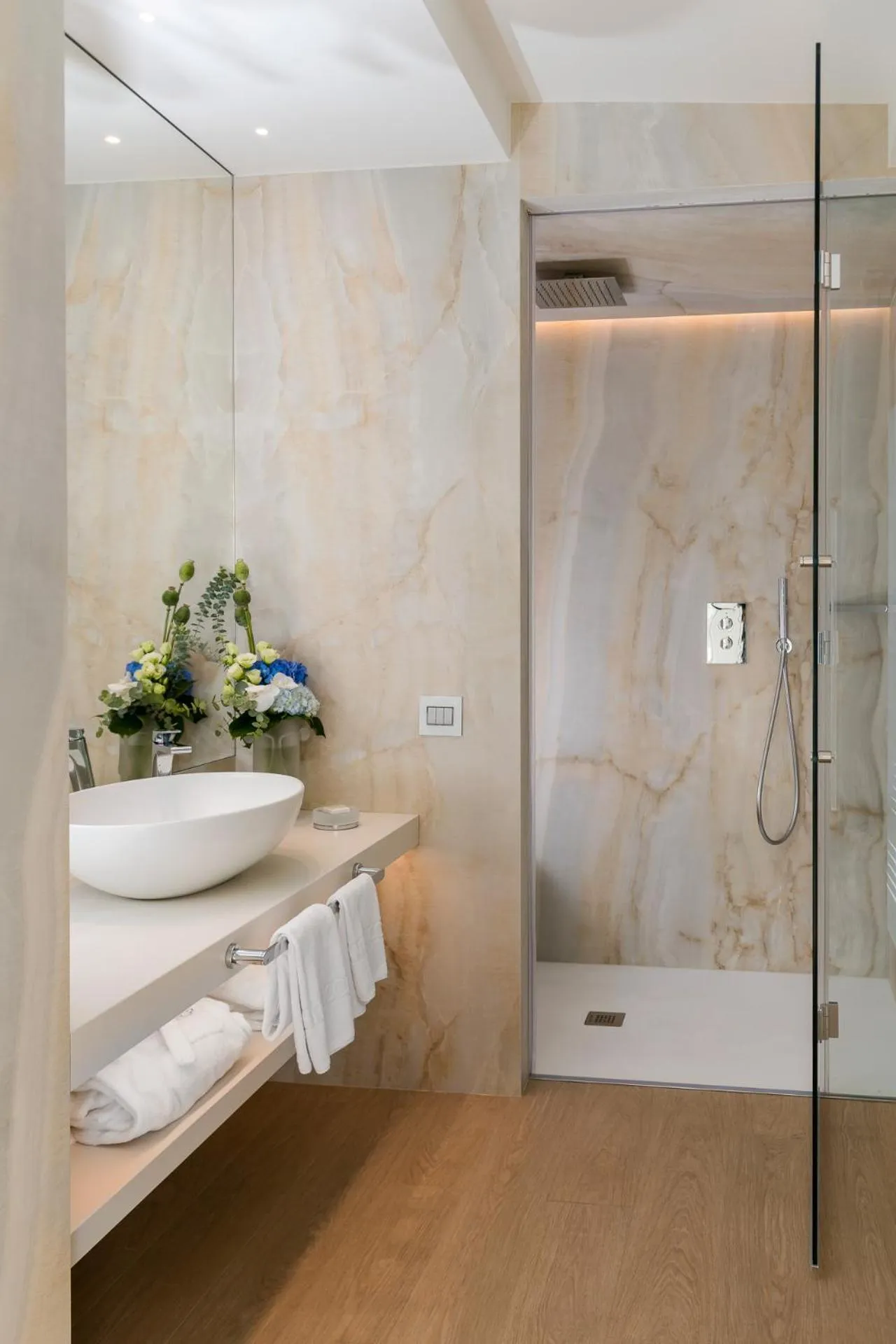 Bathroom in Atlantic Hotel & SPA