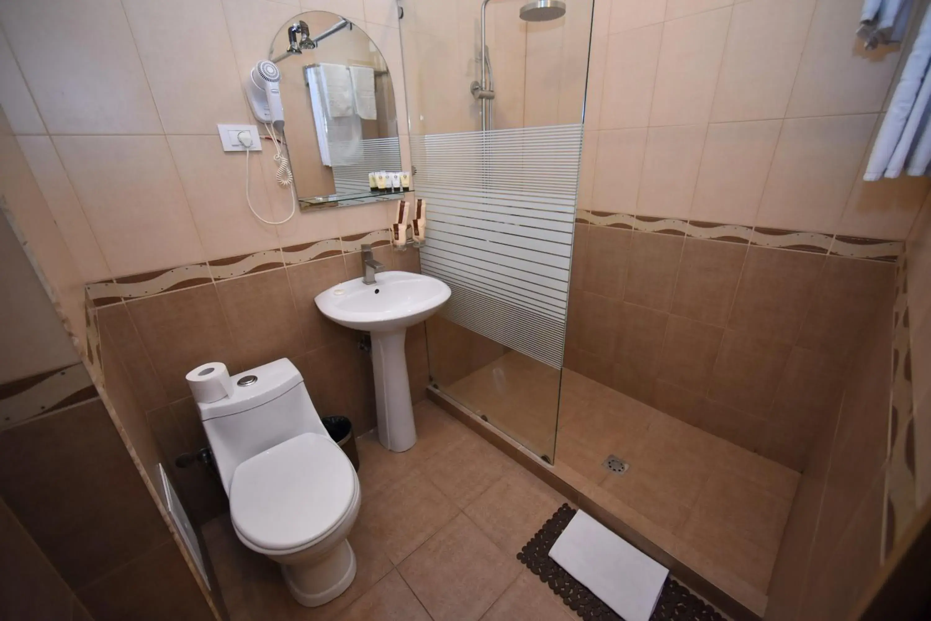 Bathroom in Imperial Palace Hotel