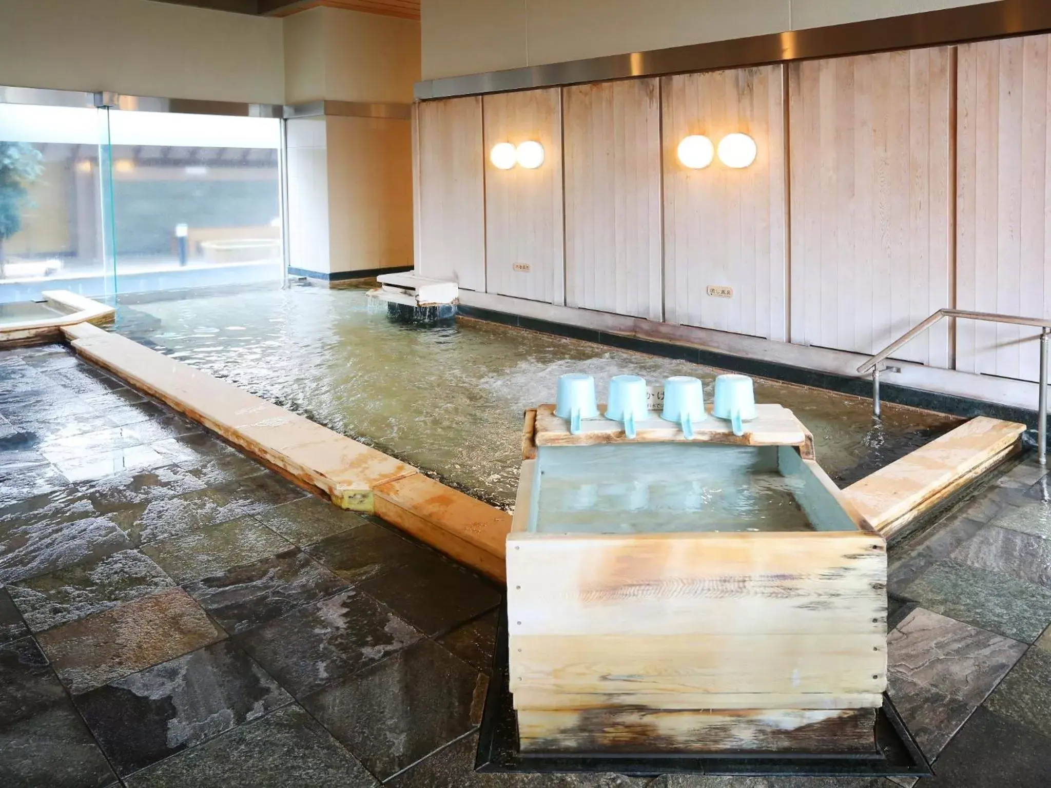 Public Bath, Swimming Pool in APA Hotel & Resort Sapporo