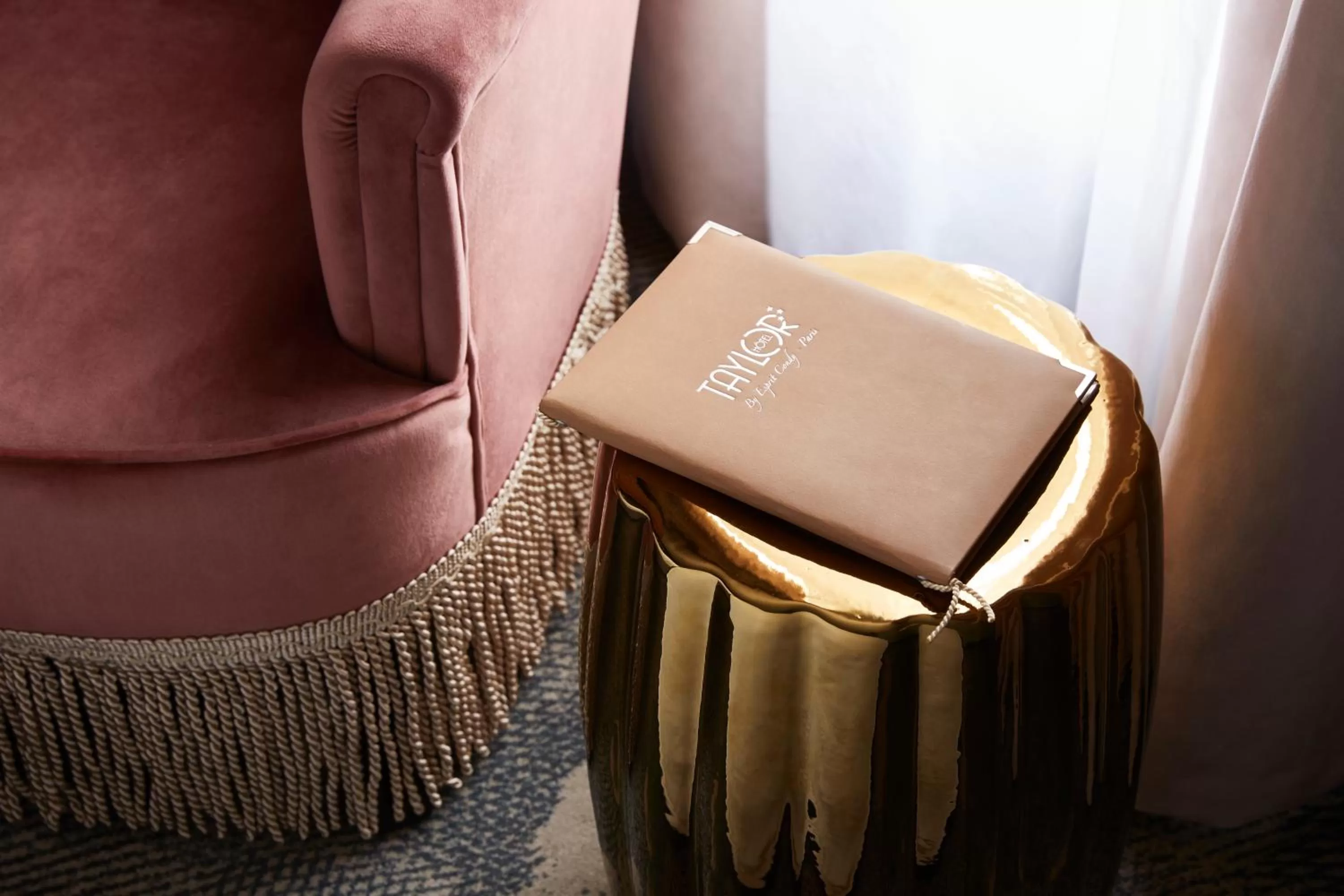 Coffee/tea facilities in Hotel Taylor