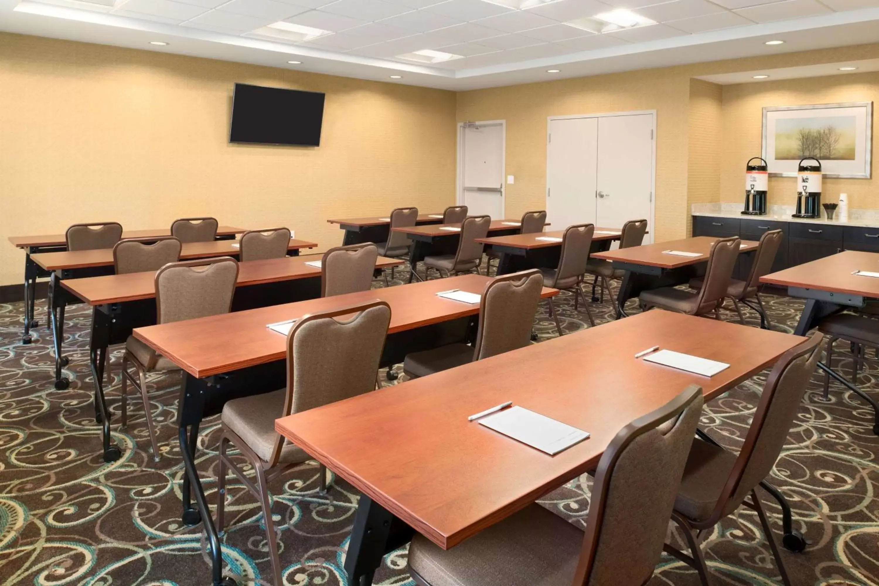 Meeting/conference room in Hampton Inn & Suites Corpus Christi, TX