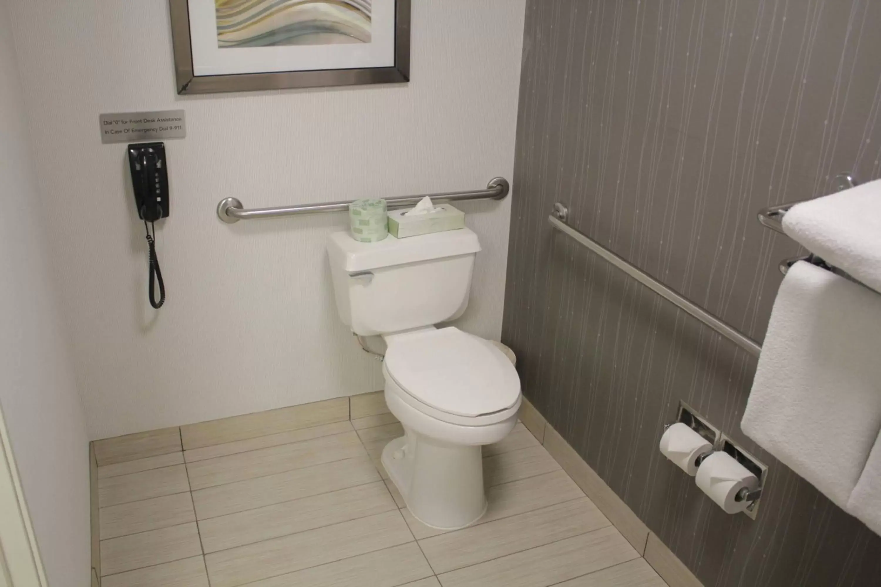 Bathroom in Courtyard by Marriott Vacaville