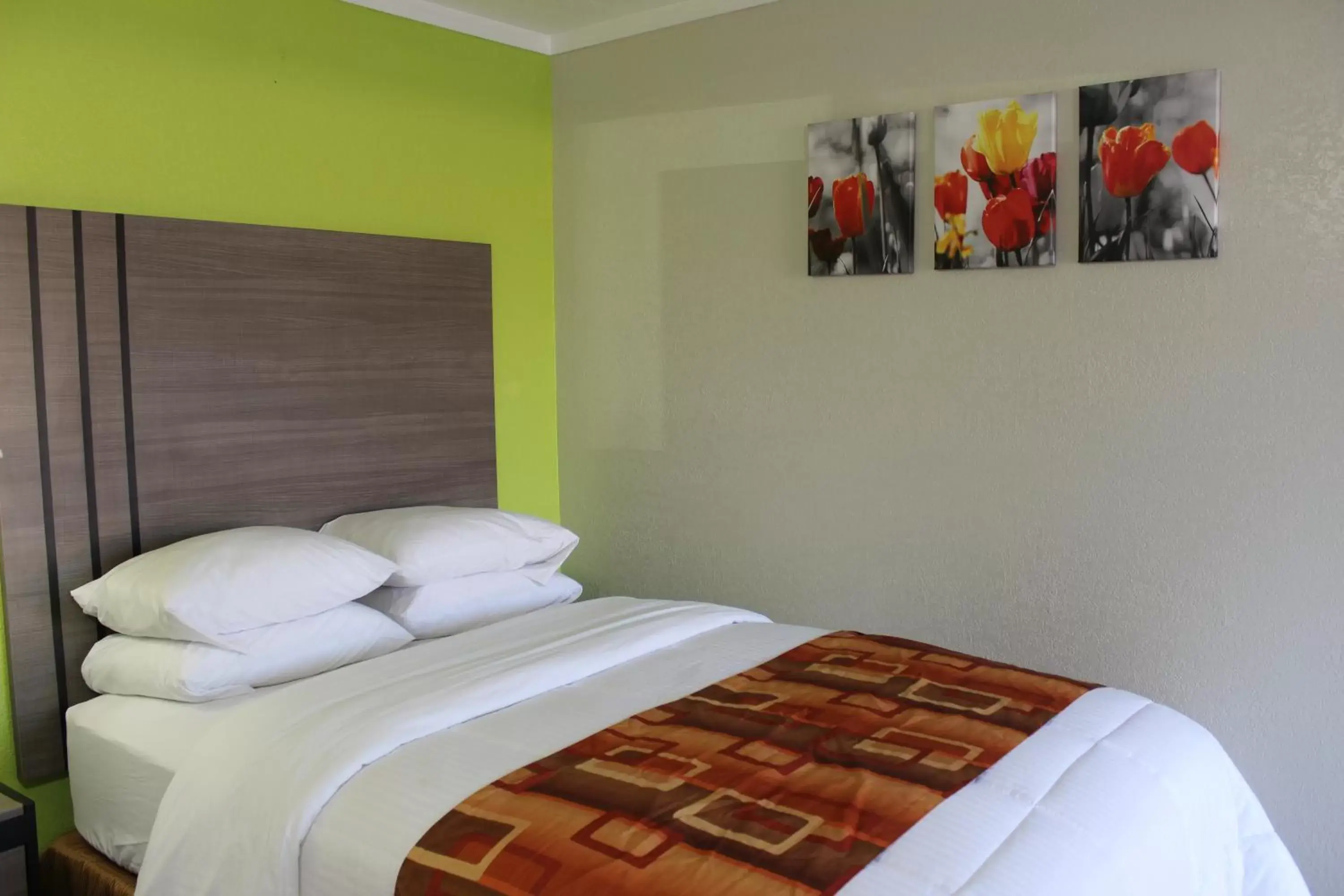 Bed in Copa Motel