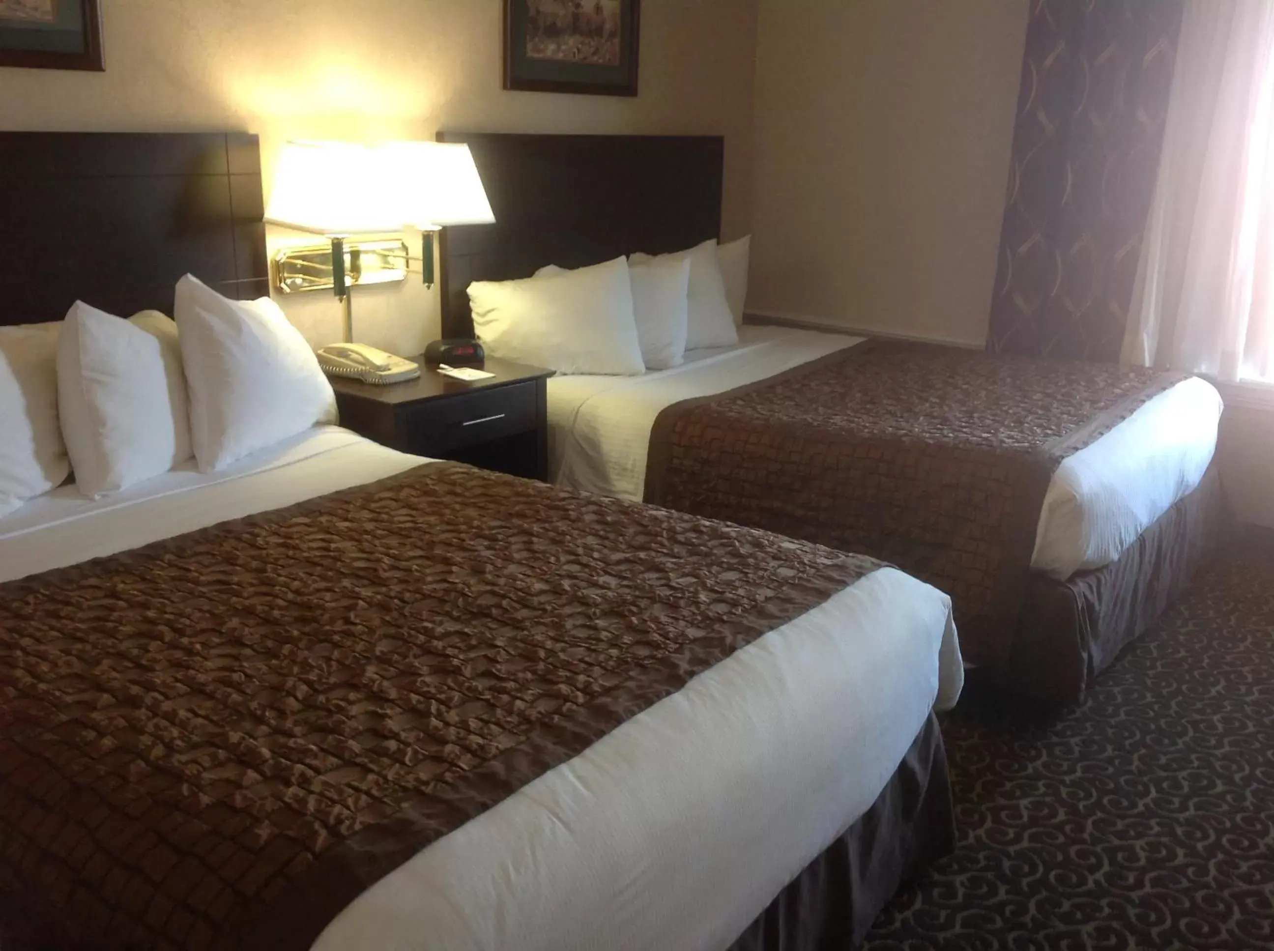 Bed in Hawthorn Suites by Wyndham El Paso