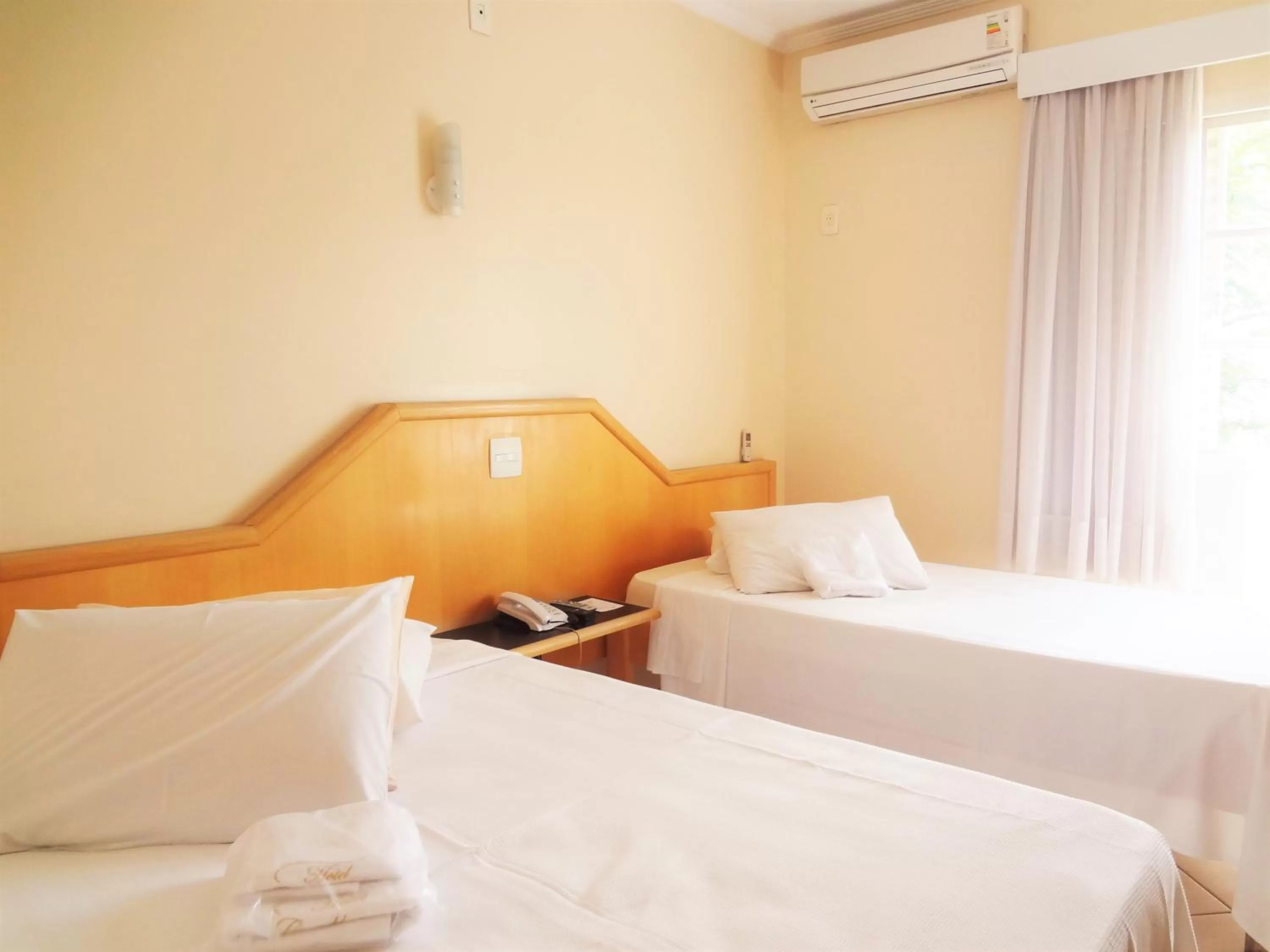 Photo of the whole room, Bed in Hotel Casablanca