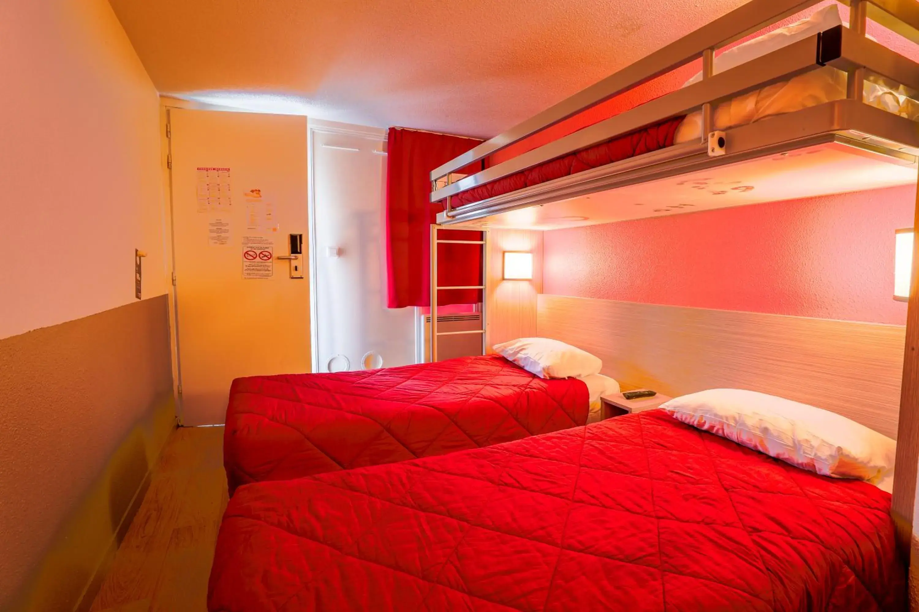 Bed in Premiere Classe St Quentin