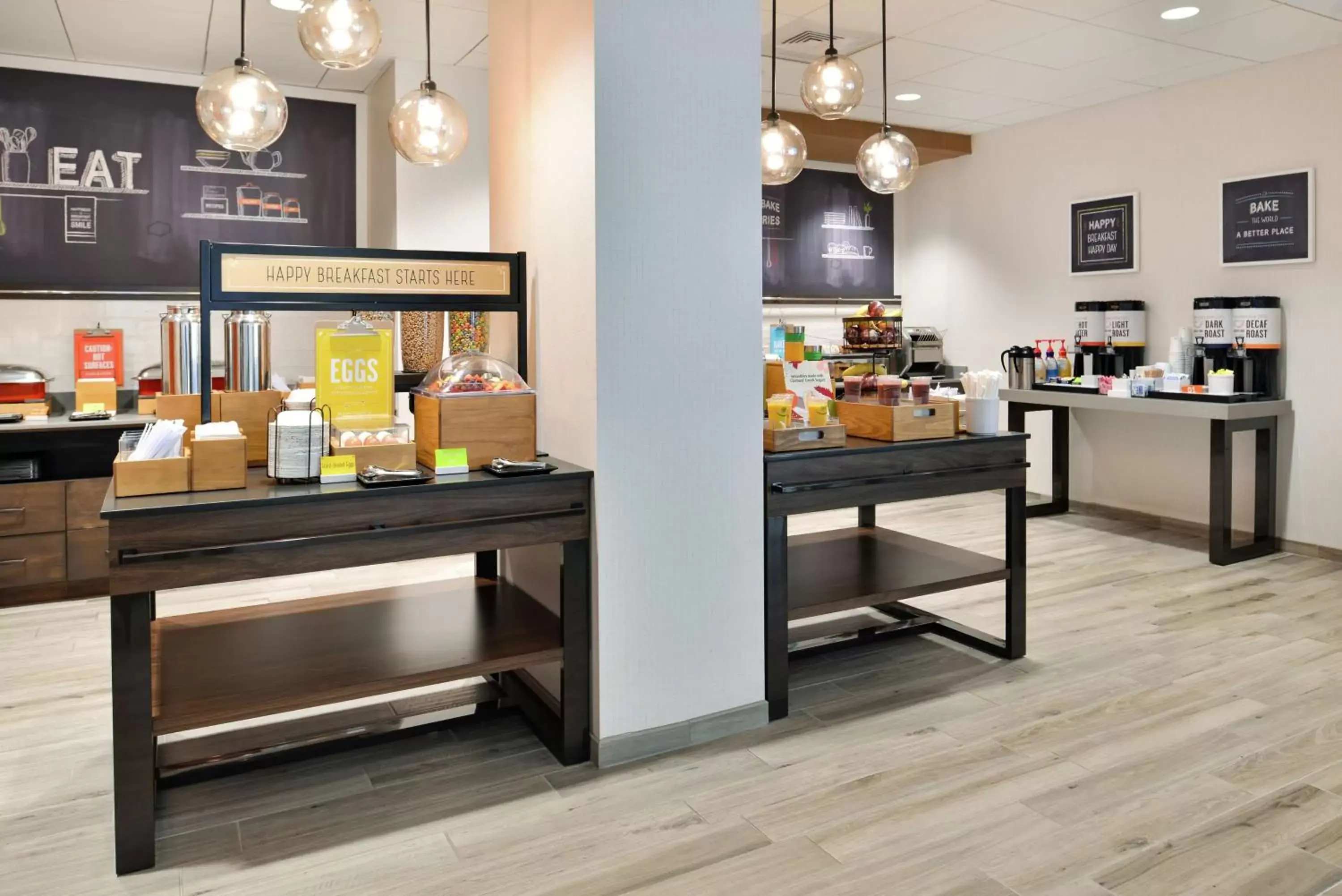 Breakfast in Hampton Inn Tampa Downtown Channel District Breakfast in Hampton Inn Tampa Downtown Channel District