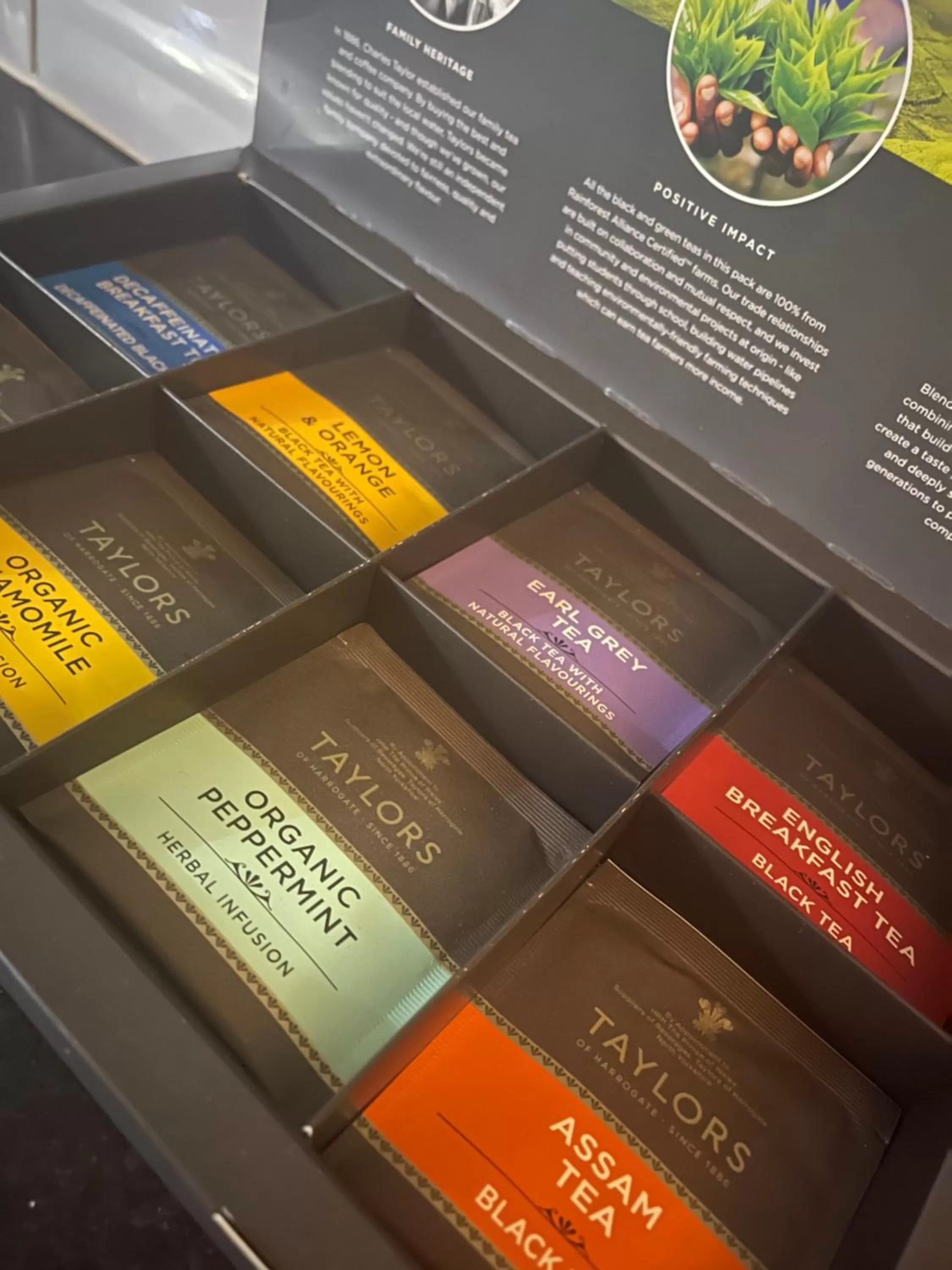 Coffee/tea facilities in 42 Apart-Hotel