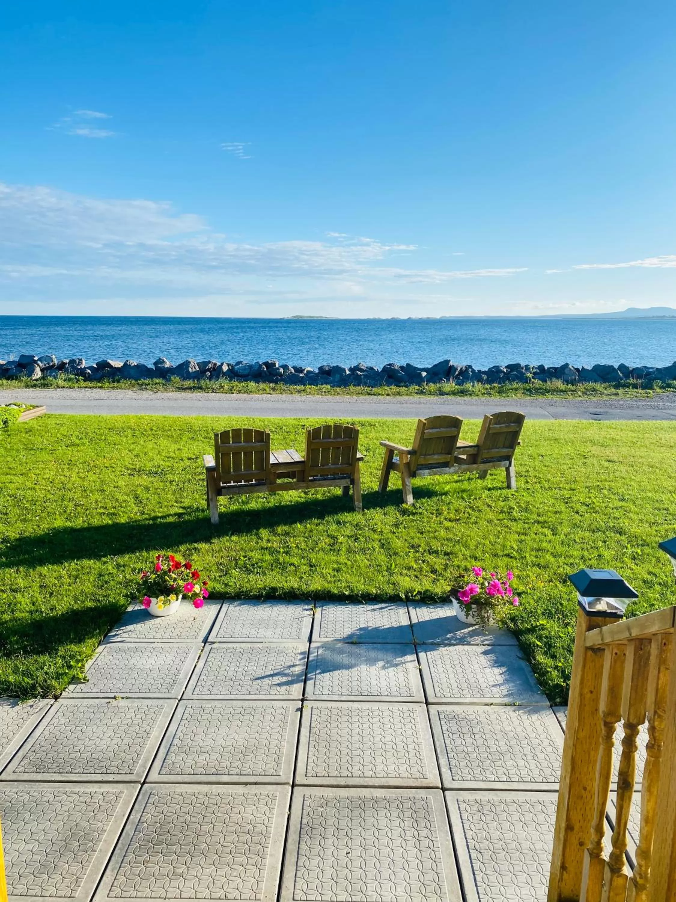 Sea Breeze Bed & Breakfast and RV Park