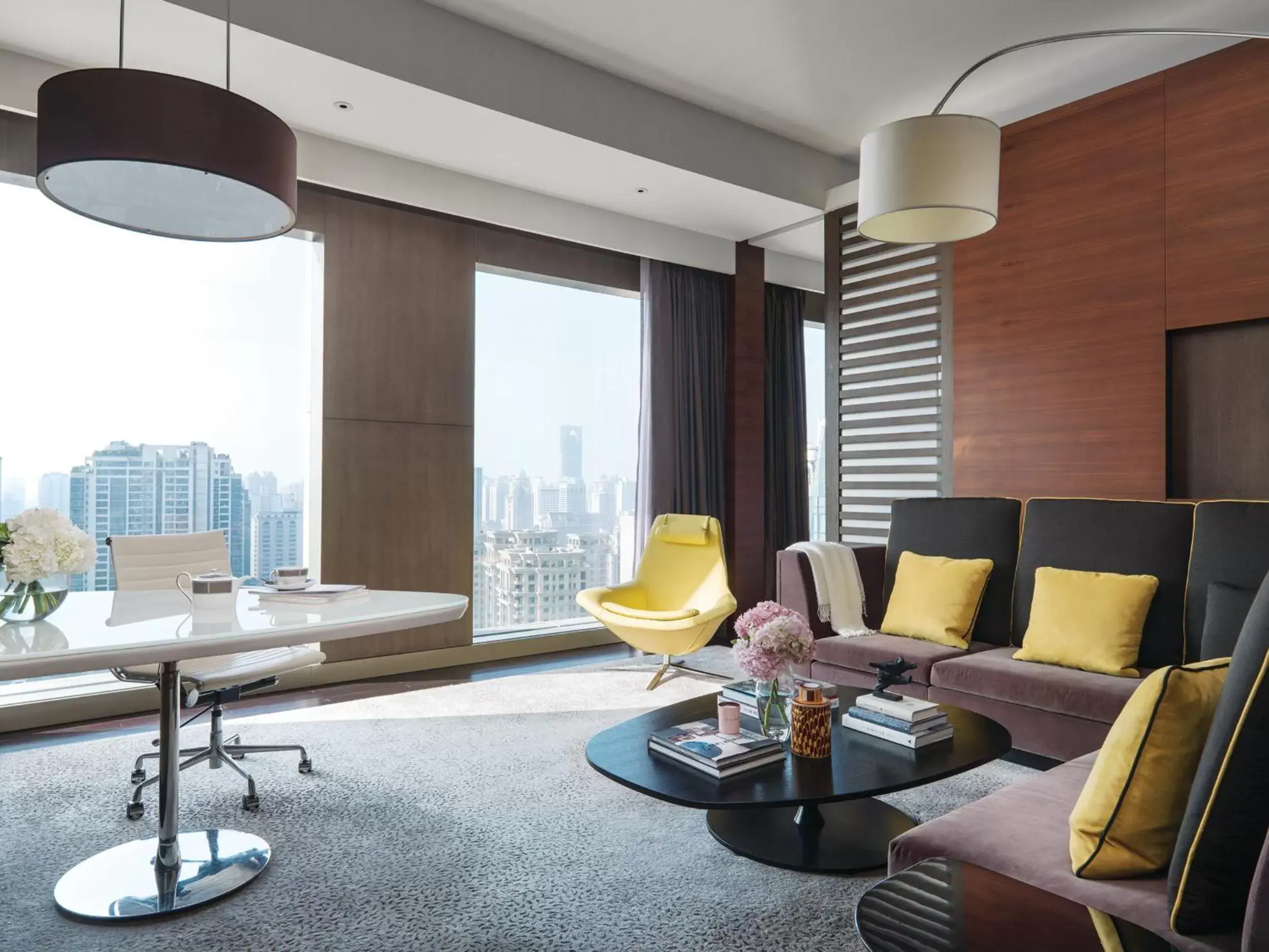 Living room in The Langham, Shanghai, Xintiandi