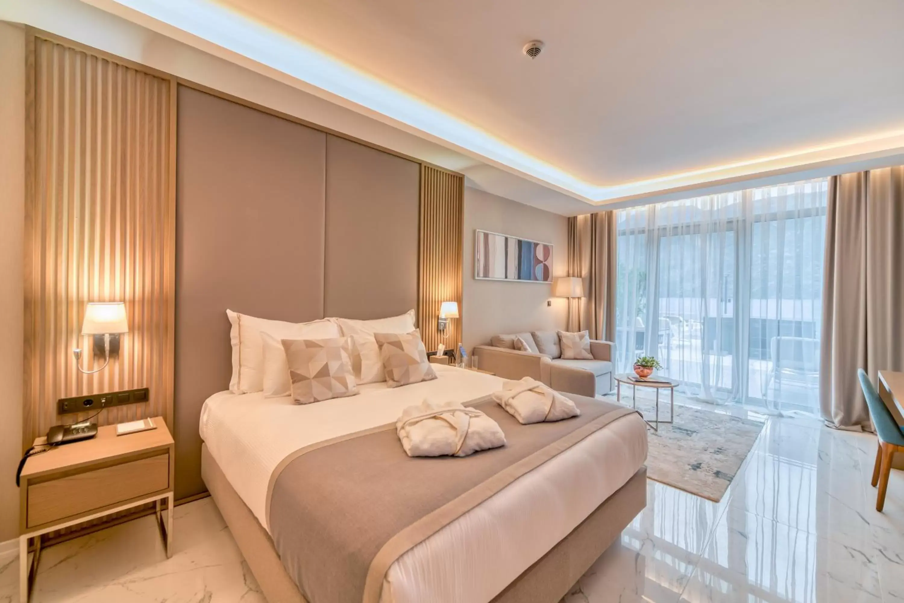 Deluxe King Room with Hot Tub and Sea View in Hyatt Regency Kotor Bay Resort Deluxe King Room with Hot Tub and Sea View in Hyatt Regency Kotor Bay Resort