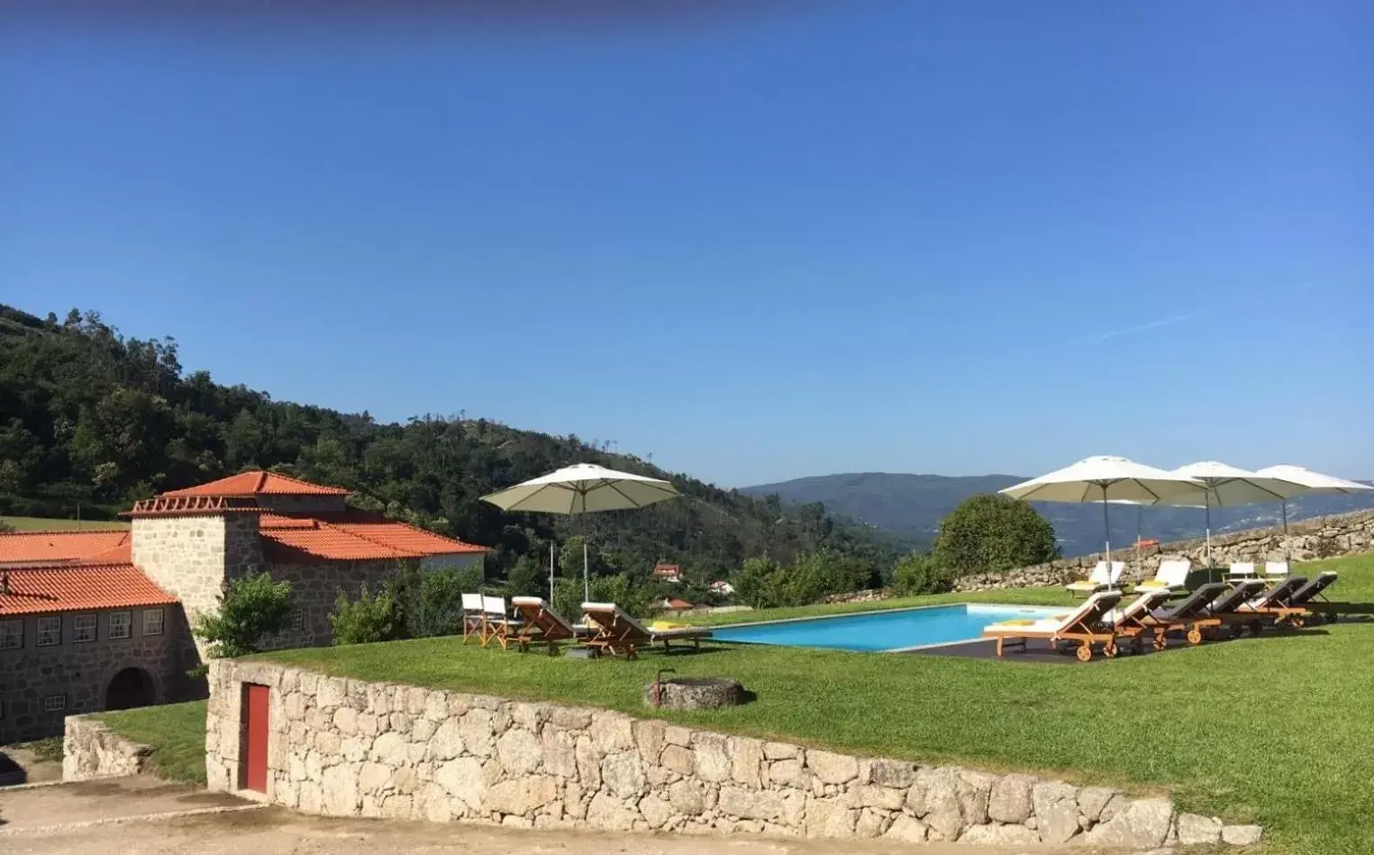 Swimming Pool in Casa da Portela de Sampriz