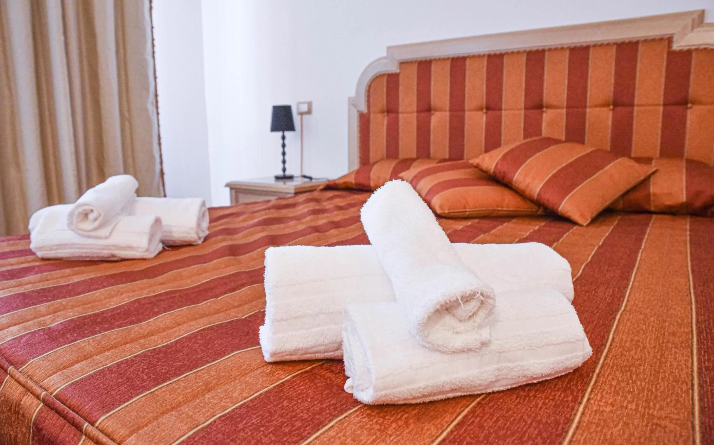 Bedroom, Bed in Hotel Villa Strassoldo "Ex Attianese Hotel Restaurant"