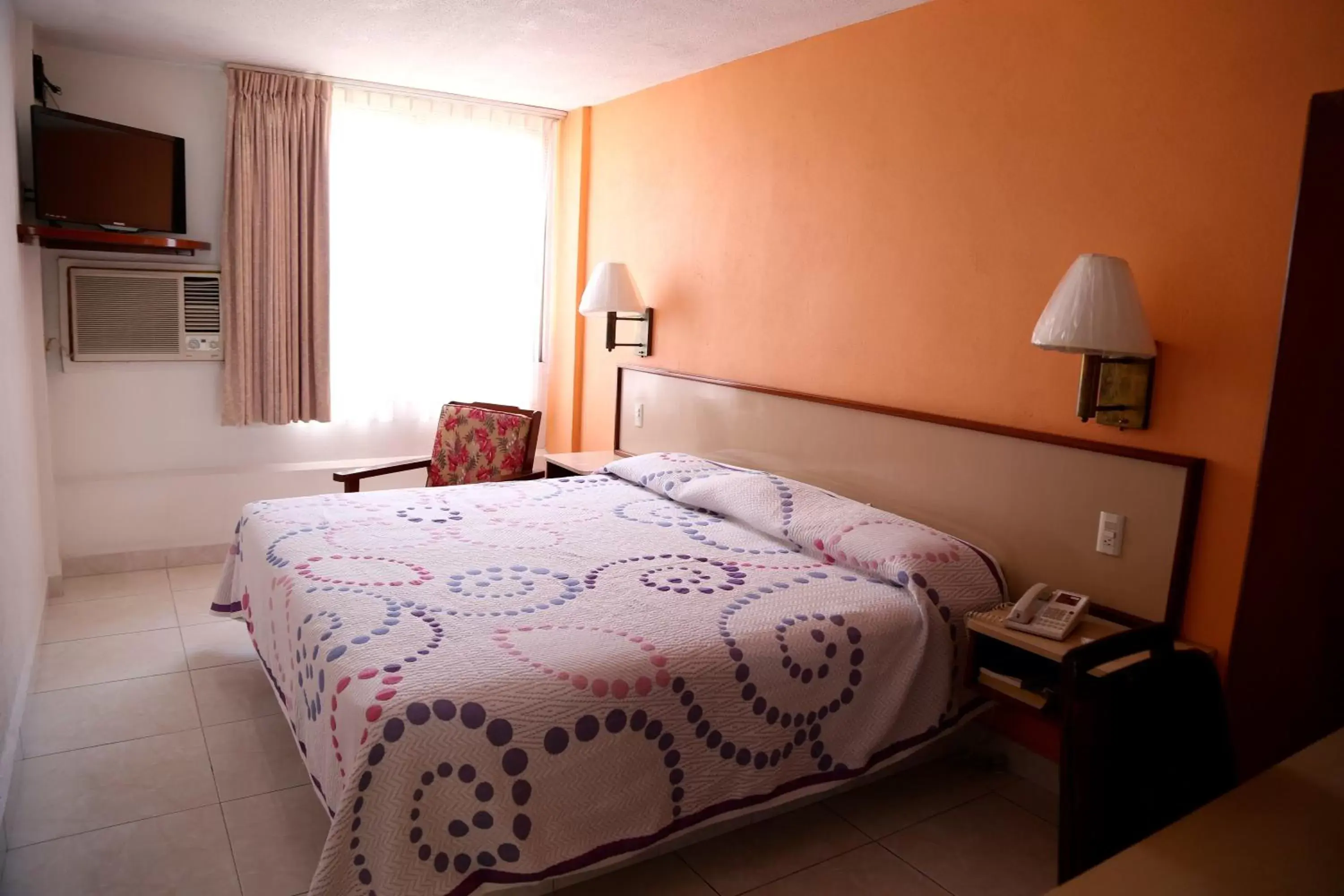 Day, Bed in Hotel Baluarte