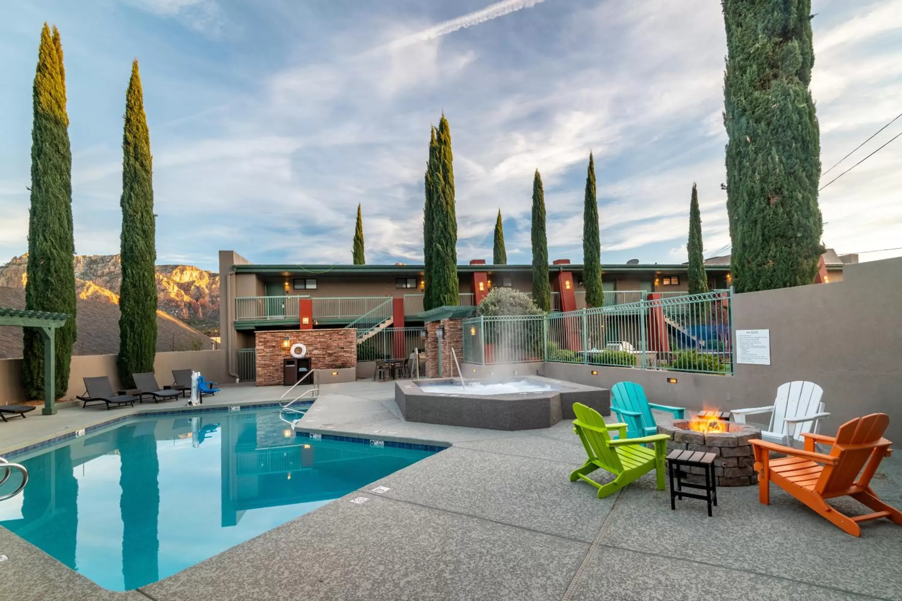 Swimming pool in Matterhorn Inn Swimming pool in Matterhorn Inn