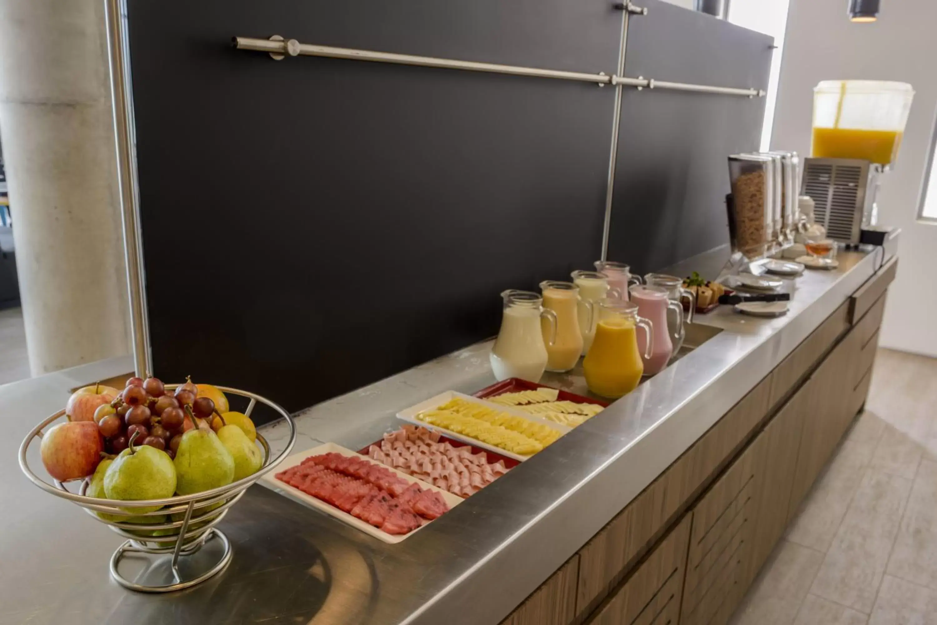 Buffet breakfast, Food in Ibis Cartagena Marbella