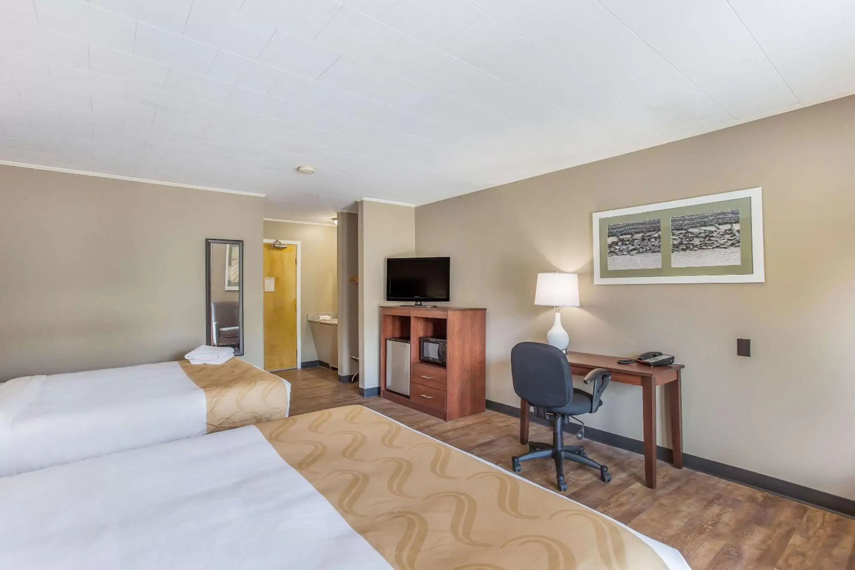 Photo of the whole room in Quality Inn & Suites