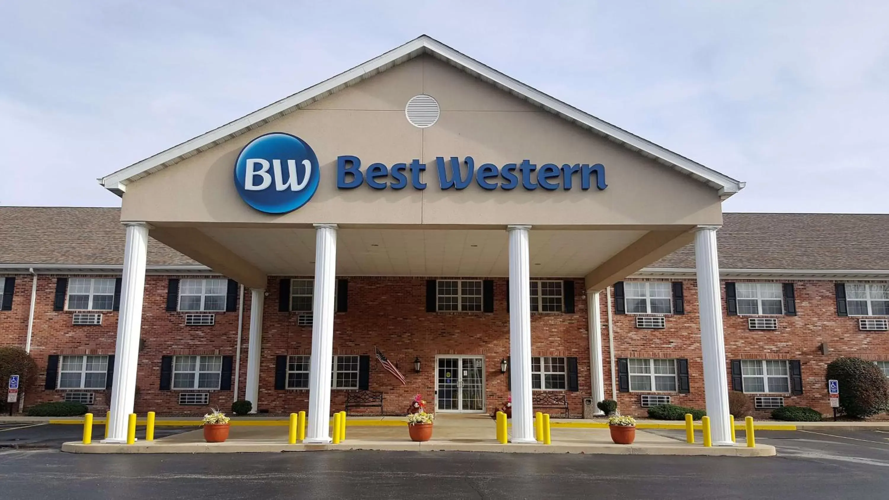 Property Building in Best Western Chester Hotel