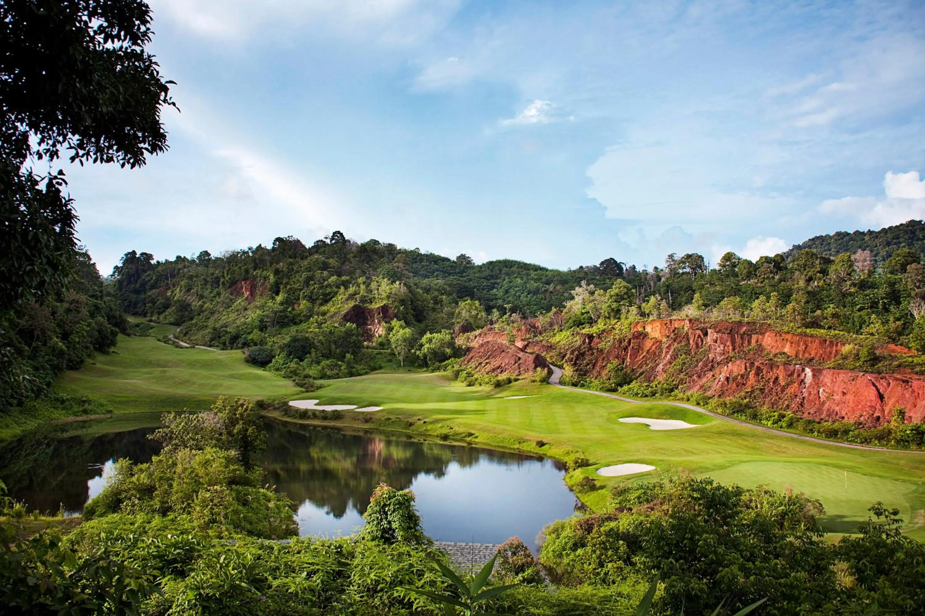 Golfcourse in Tinidee Golf Resort Phuket