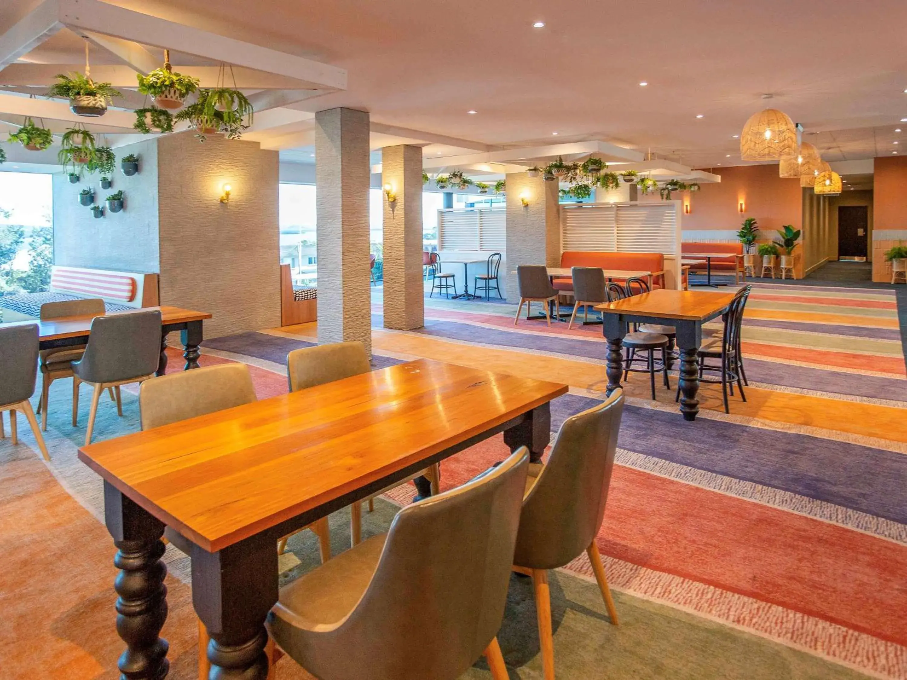 Lounge or bar, Restaurant/Places to Eat in Ibis Styles The Entrance