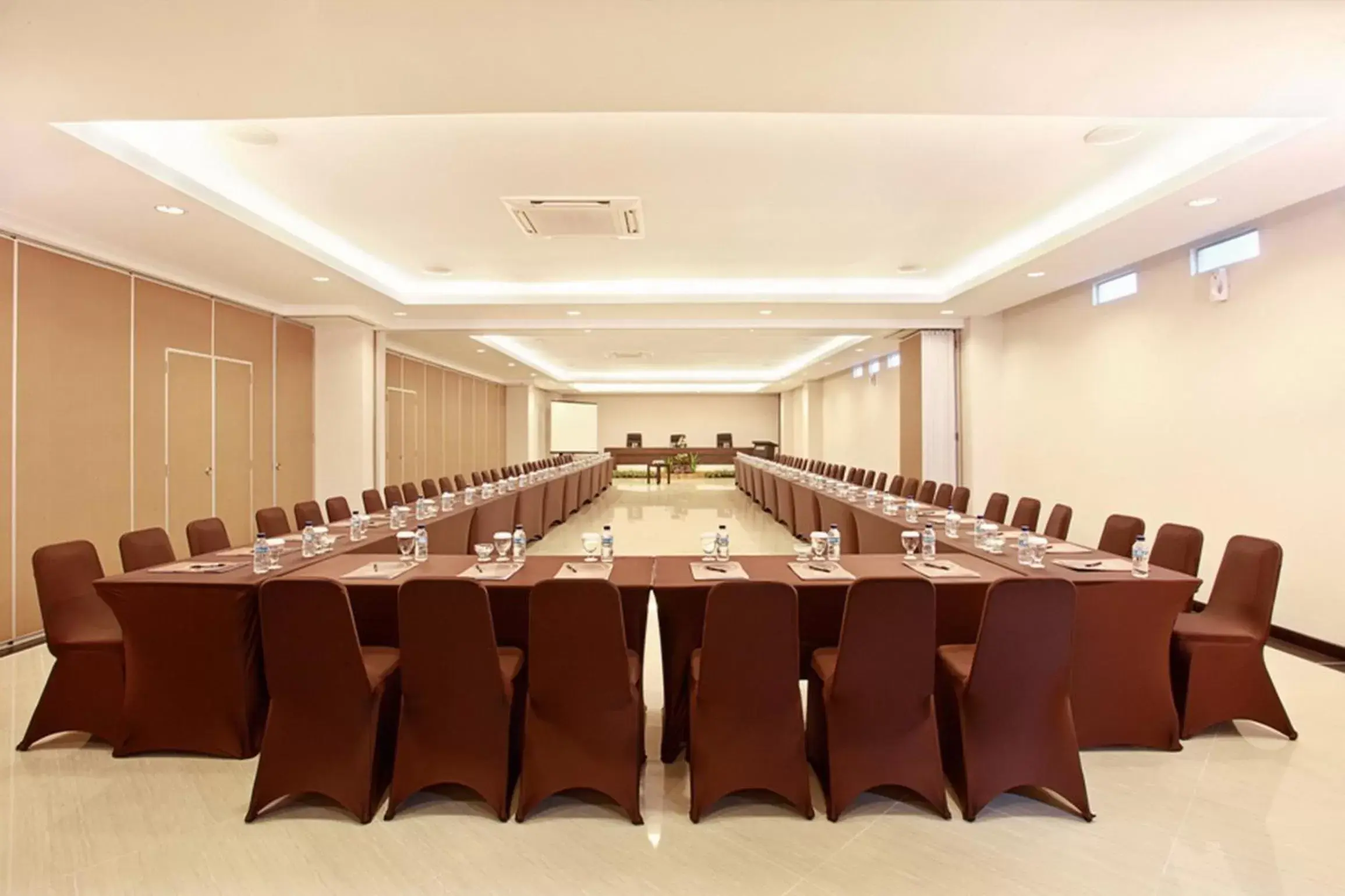 Meeting/conference room in Regantris Malioboro