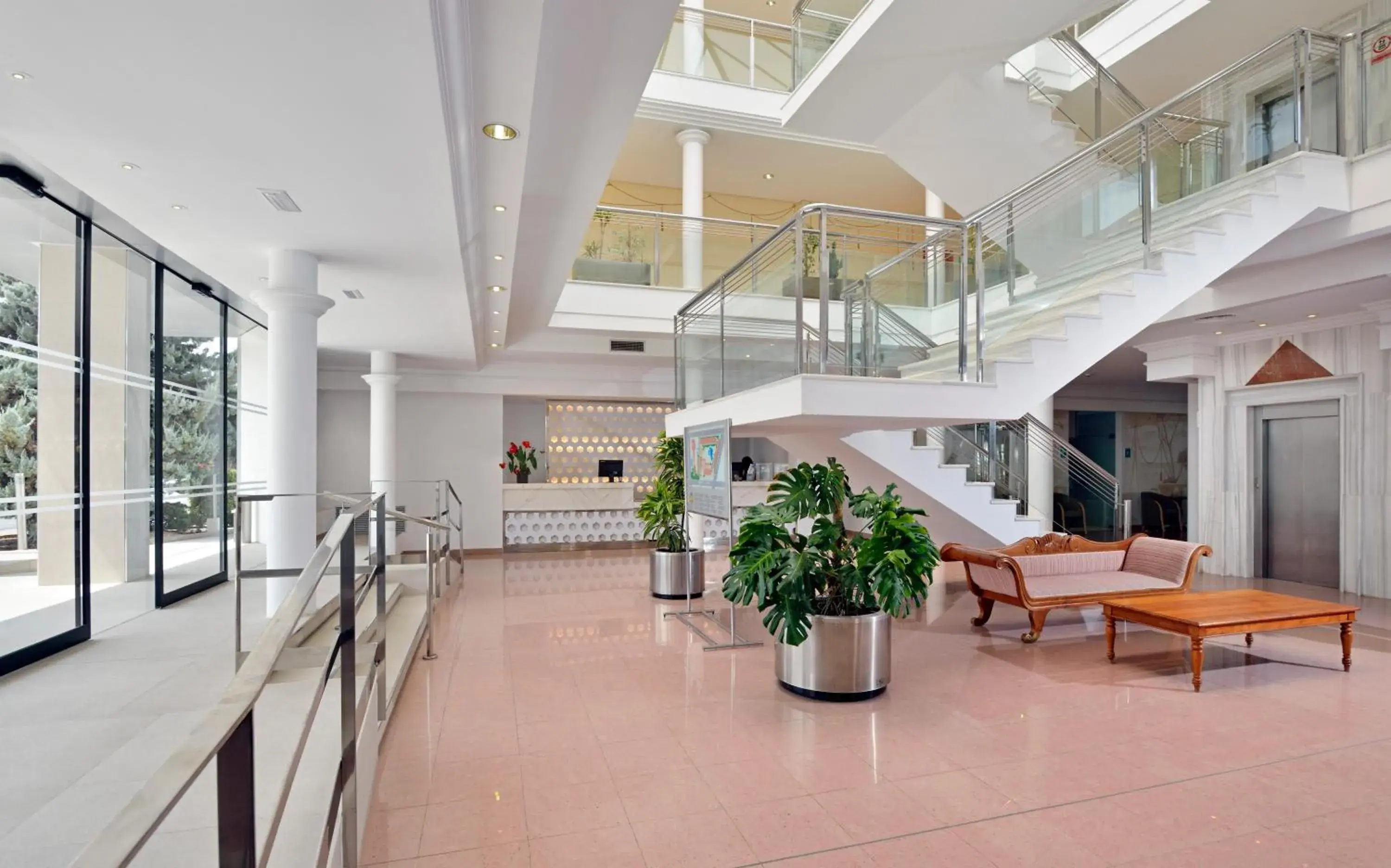 Lobby or reception, Lobby/Reception in Aparthotel Isla De Cabrera