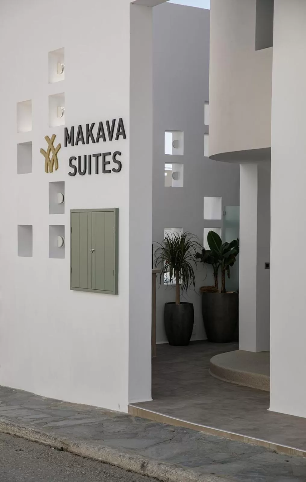 Facade/entrance in Makava Suites Naxos