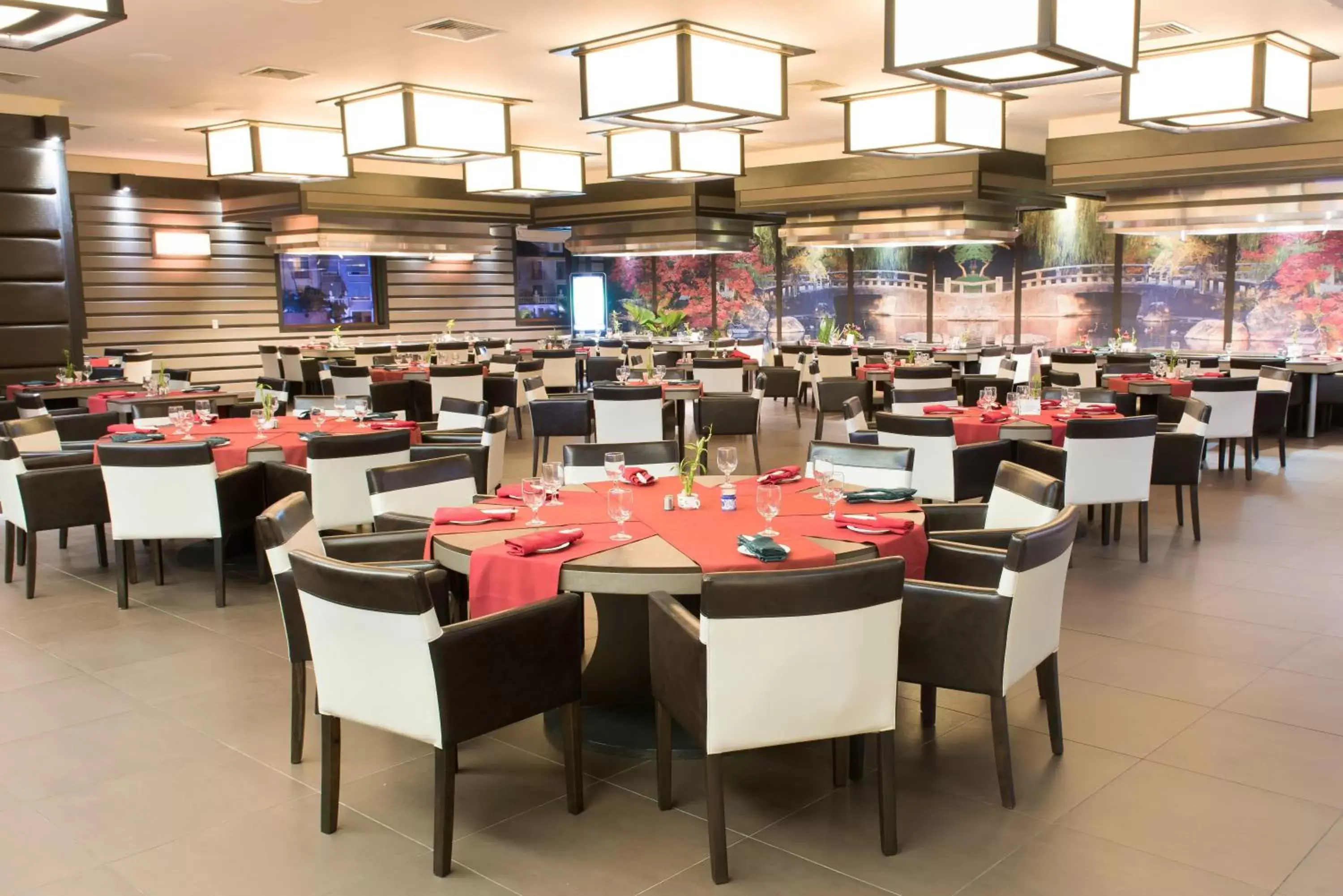 Restaurant/Places to Eat in Ramada by Wyndham Princess Paramaribo