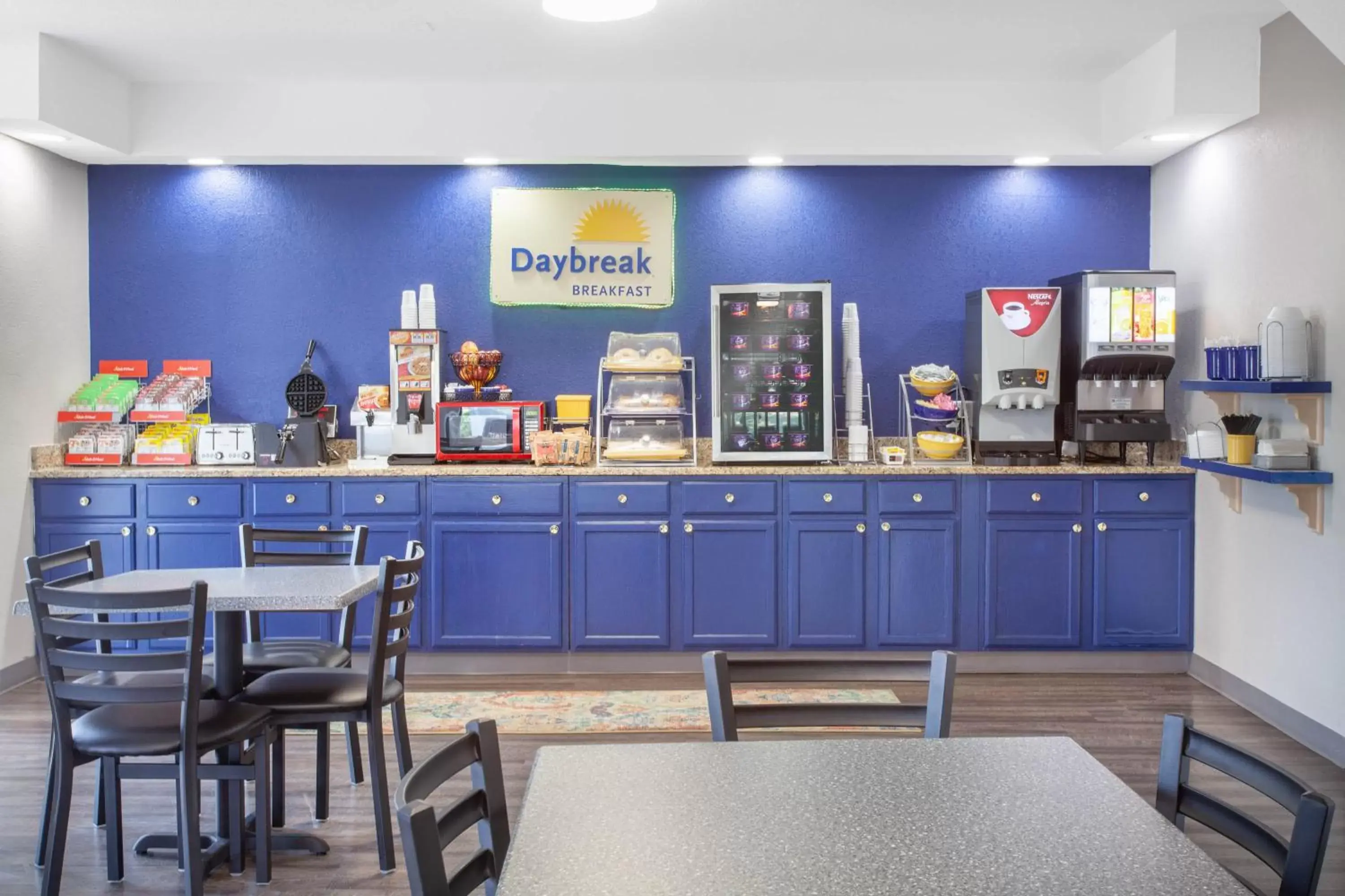 Restaurant/Places to Eat in Days Inn by Wyndham Clinton - Laurens I-26