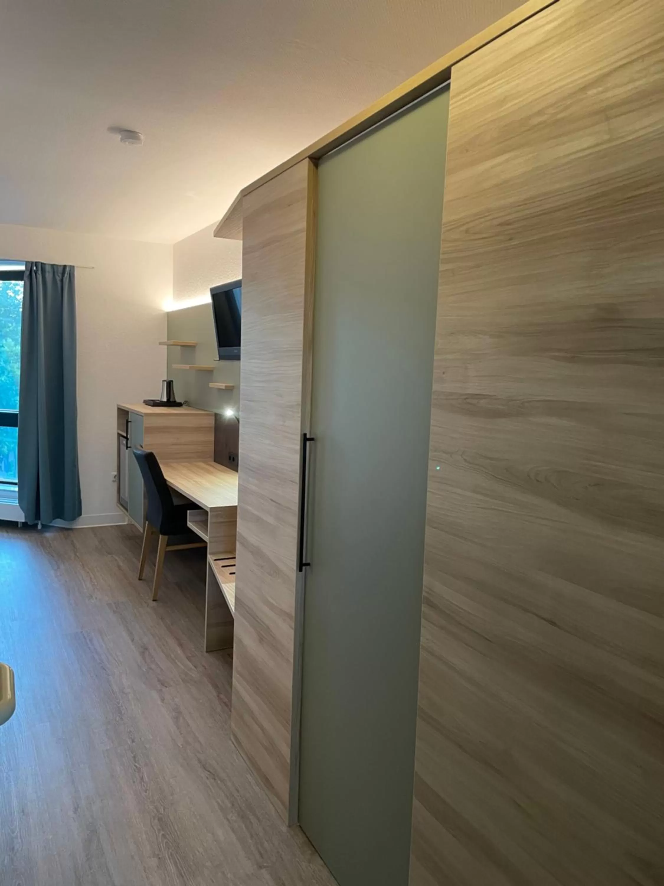 Photo of the whole room in Hotel Corsten