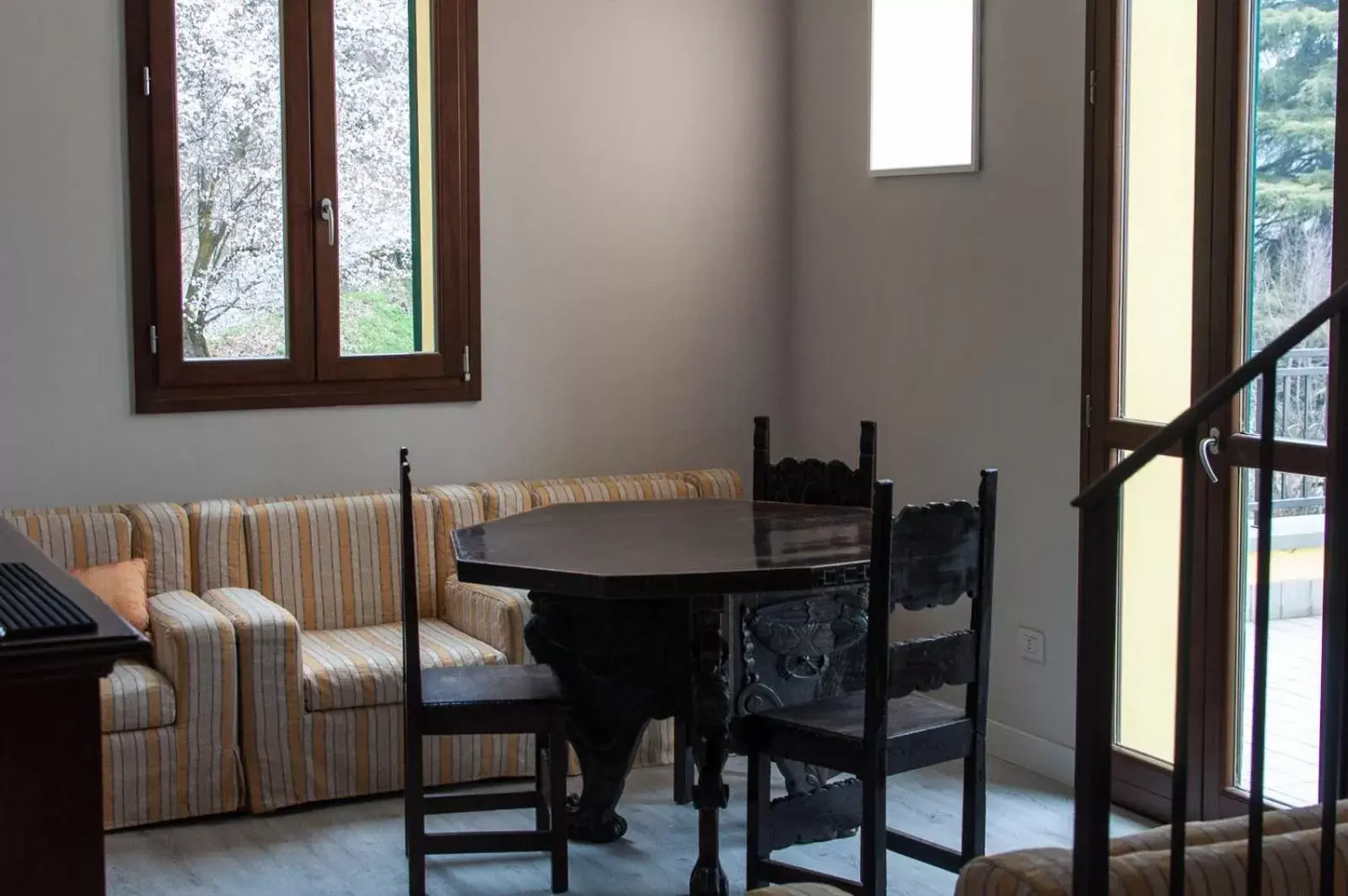 Seating area, Dining Area in Hotel Ca' di Gali