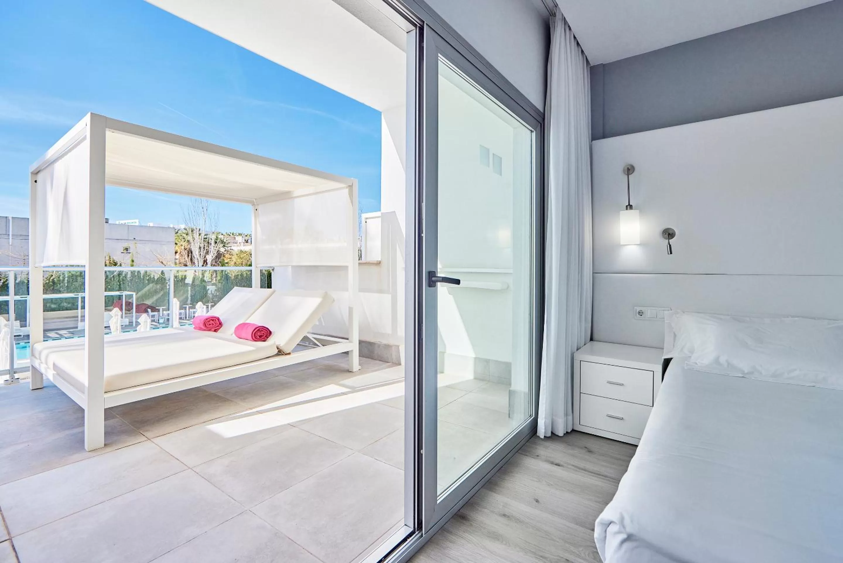 Balcony/Terrace, Bed in Hotel Astoria Playa Adults Only 4* Sup