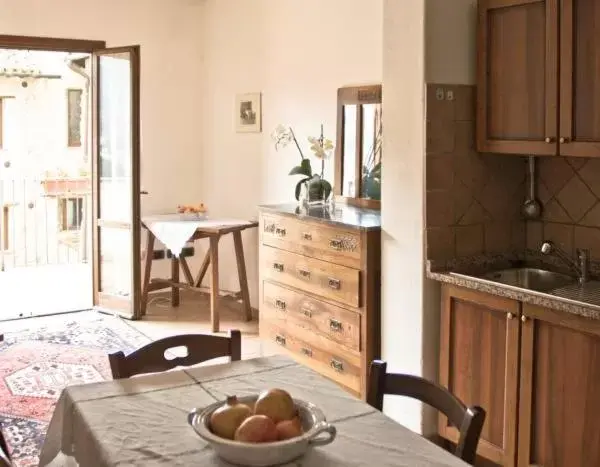 Kitchen or kitchenette, Kitchen/Kitchenette in Borgo San Valentino