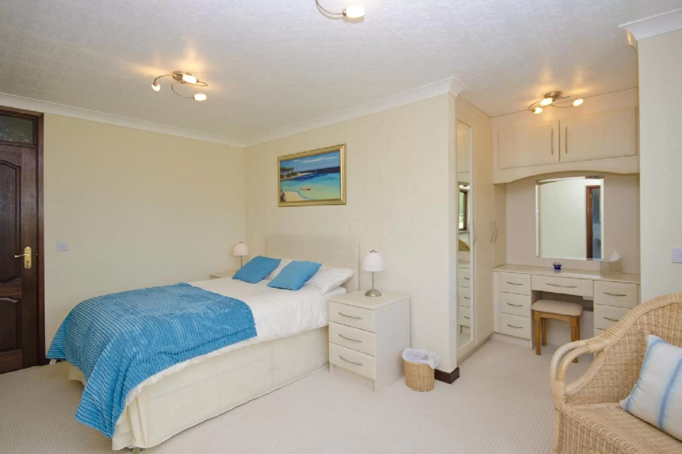 Bedroom, Bed in Tall Trees