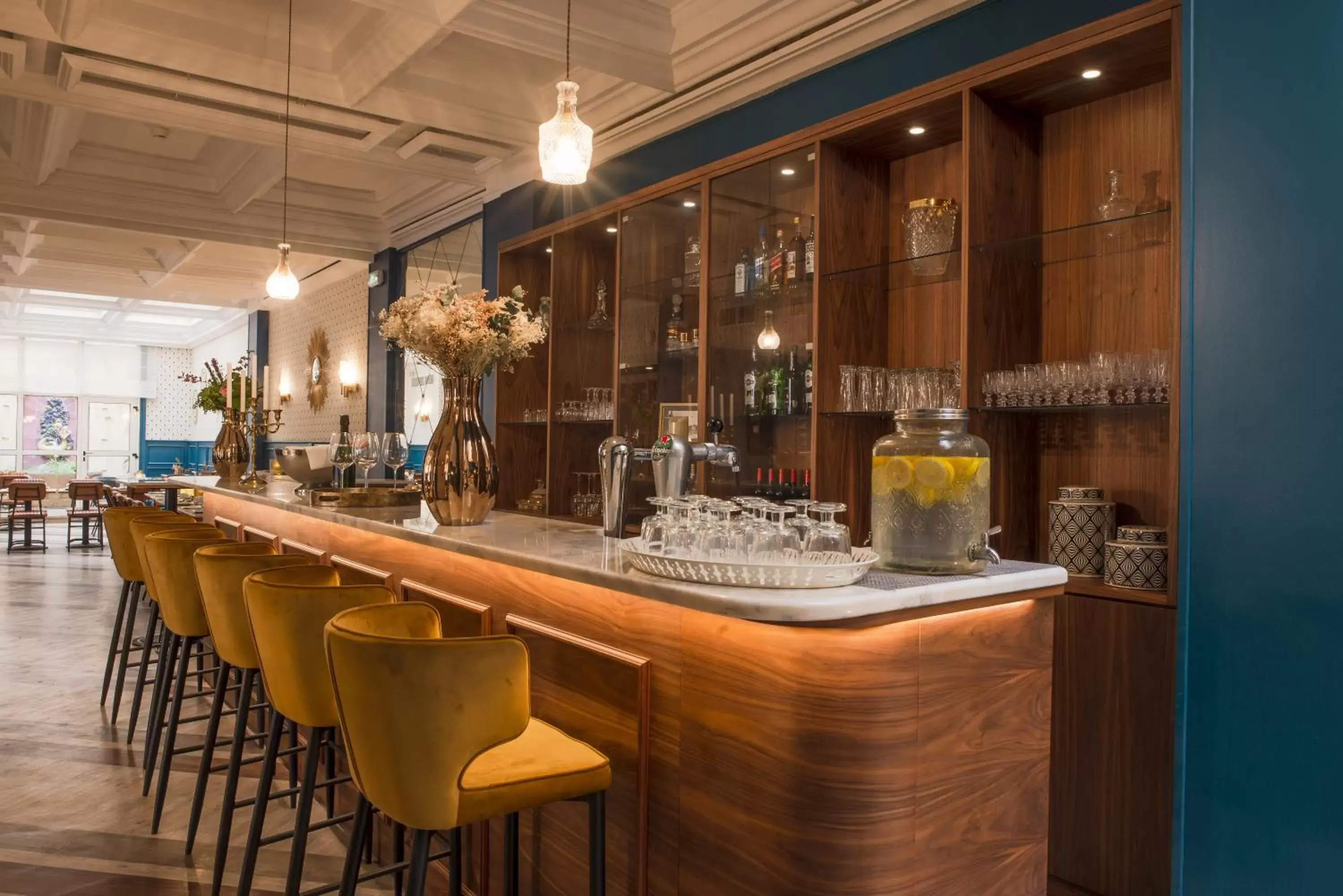 Lounge or bar in Hôtel Le Bristol Lounge or bar in Hôtel Le Bristol