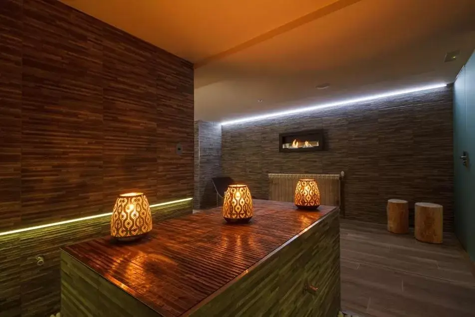 Spa and wellness centre/facilities, Lobby/Reception in Hotel Eth Solan & SPA