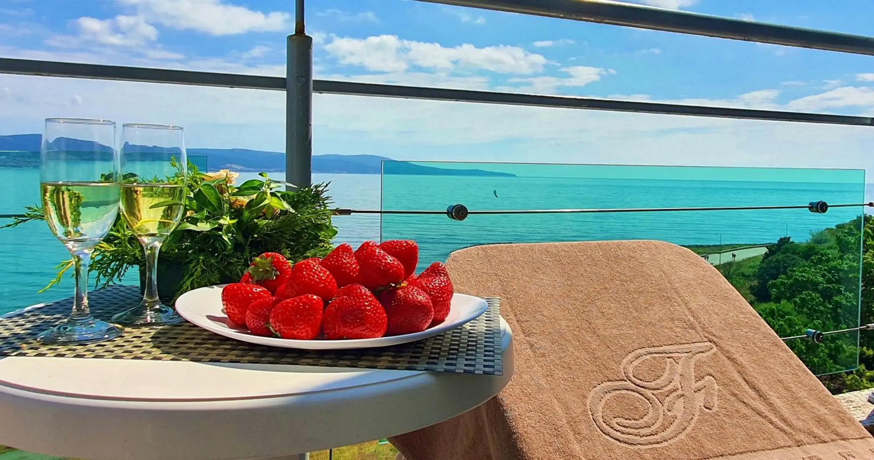 Balcony/Terrace, Sea View in Festa Panorama Hotel