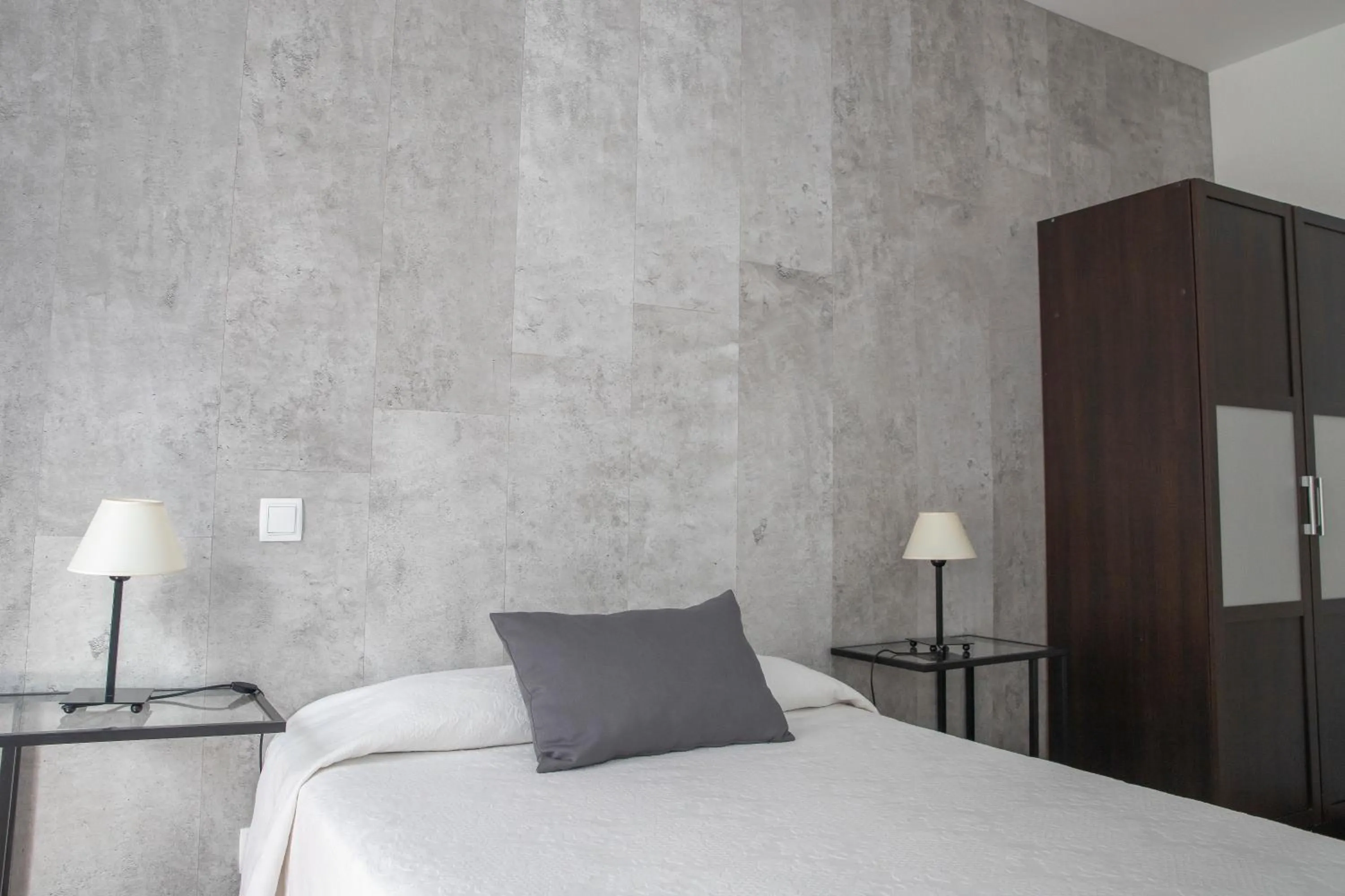 Photo of the whole room, Bed in Hostal Tokio