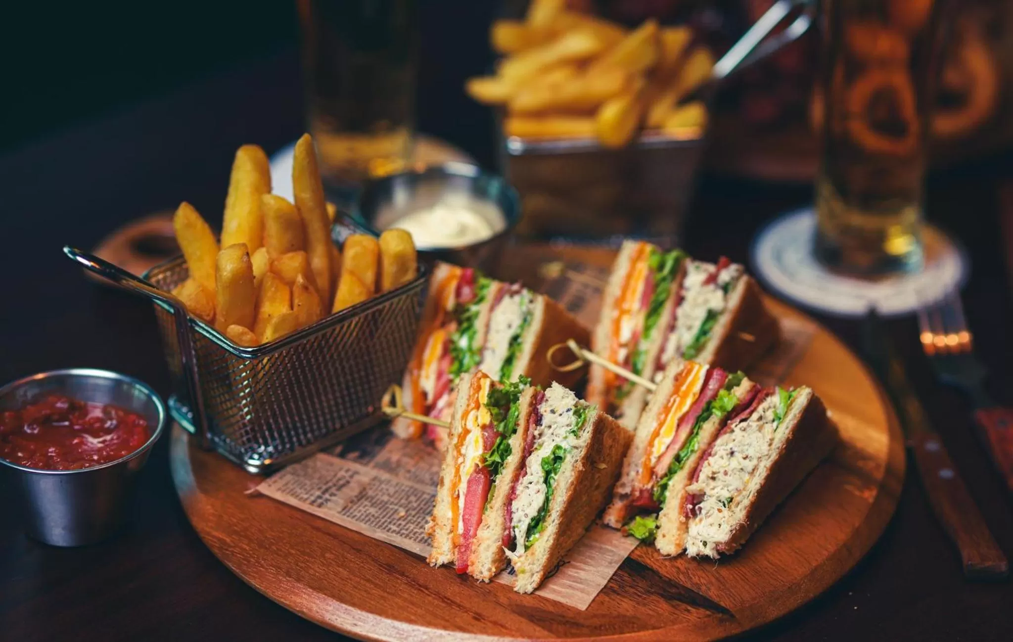 Restaurant/places to eat in Holiday Inn Express Dubai, Jumeirah by IHG