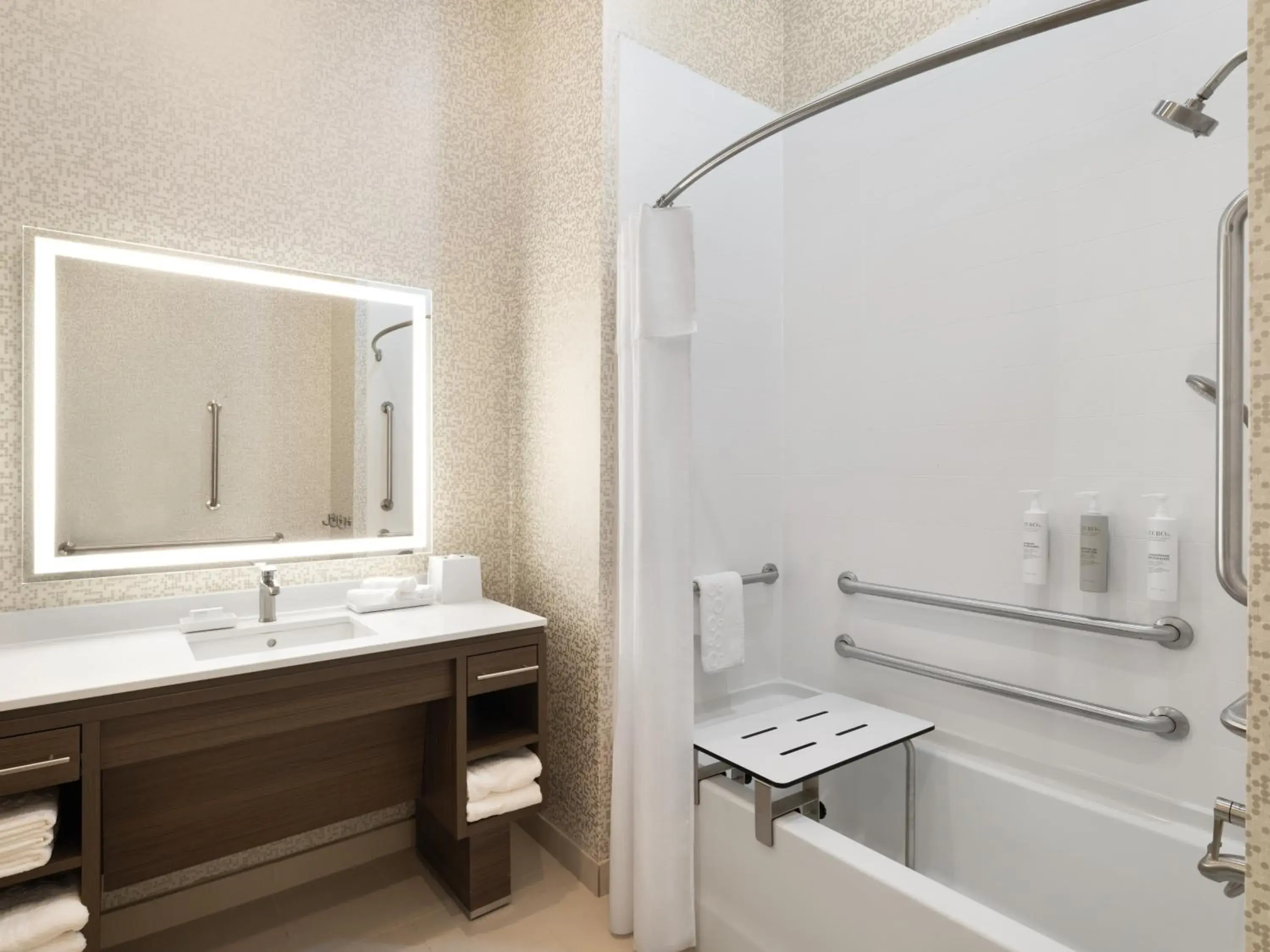 Bathroom in Home2 Suites By Hilton Round Rock Medical Center