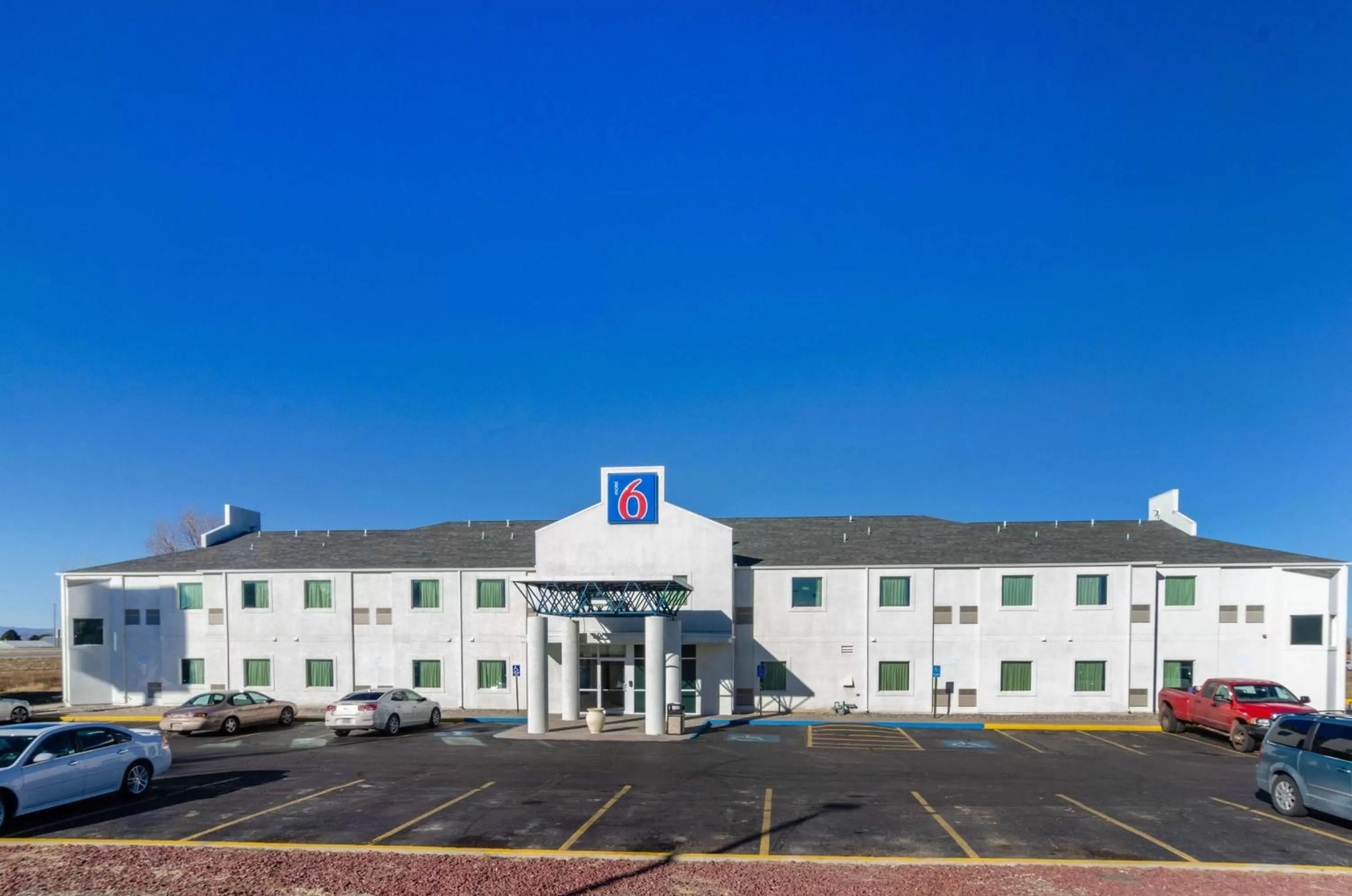 Property building in Motel 6-Wheatland, WY