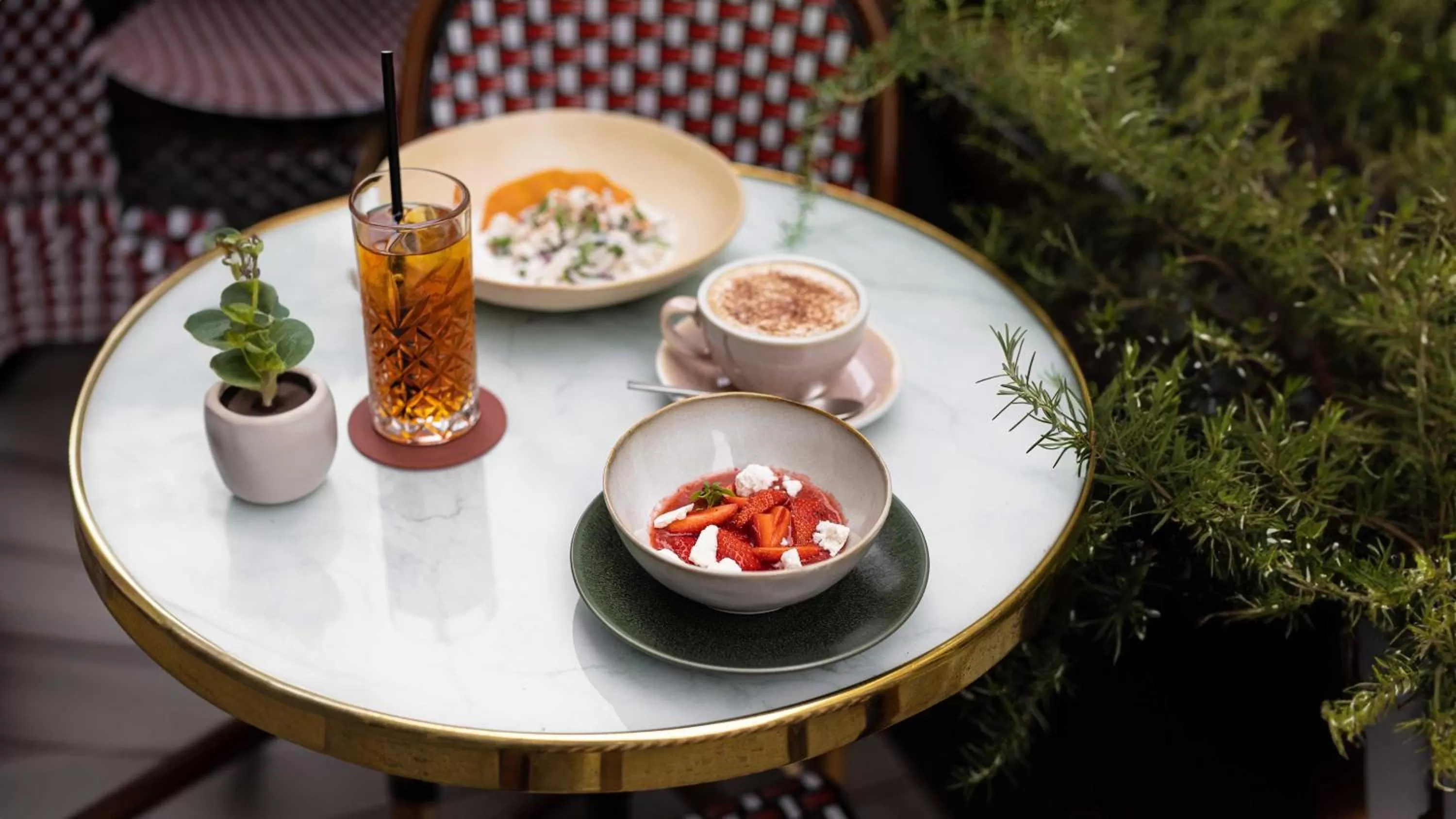 Restaurant/places to eat in Hotel Indigo Paris - Opera by IHG