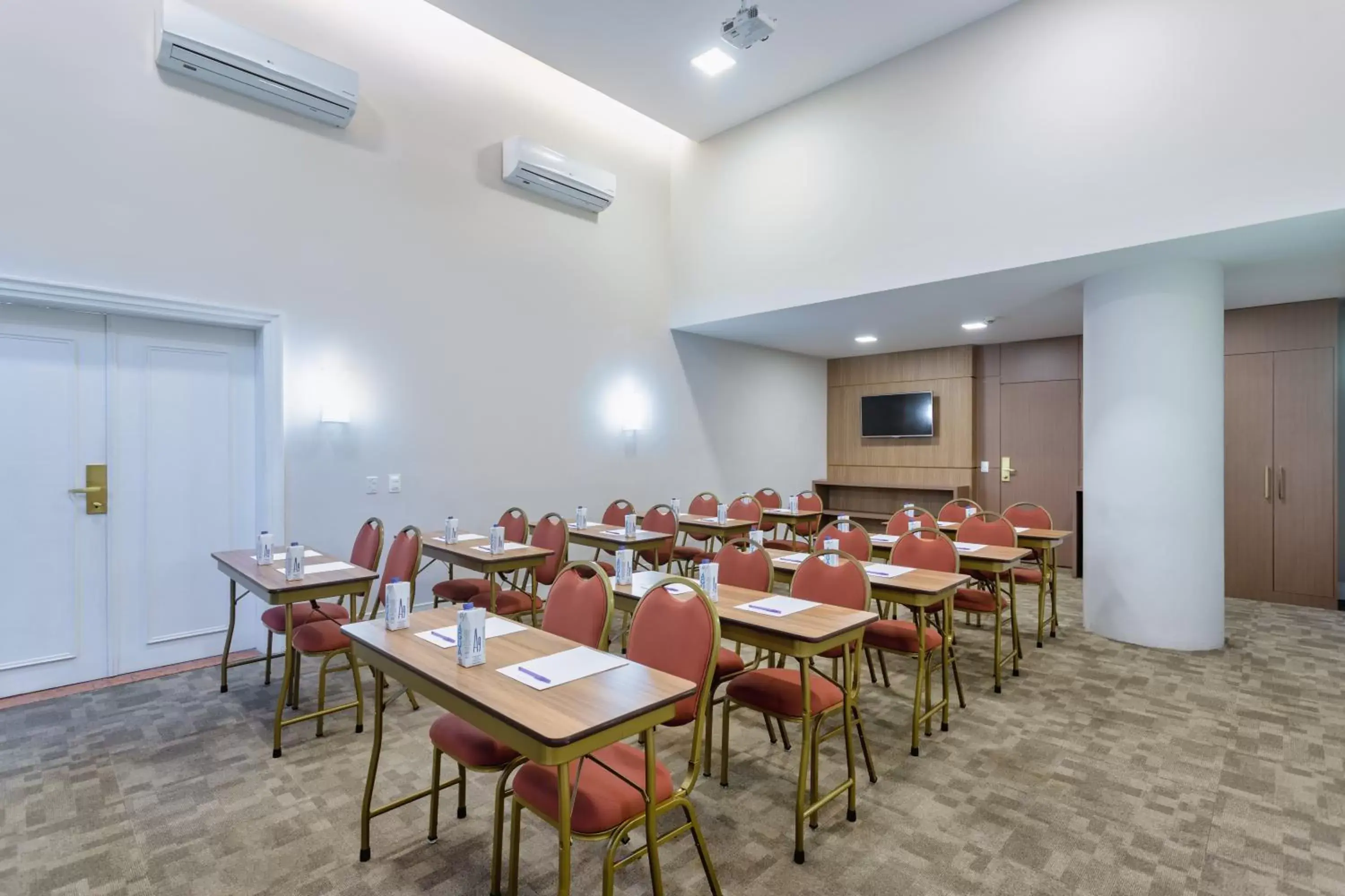 Meeting/conference room in Mercure Sao Paulo JK