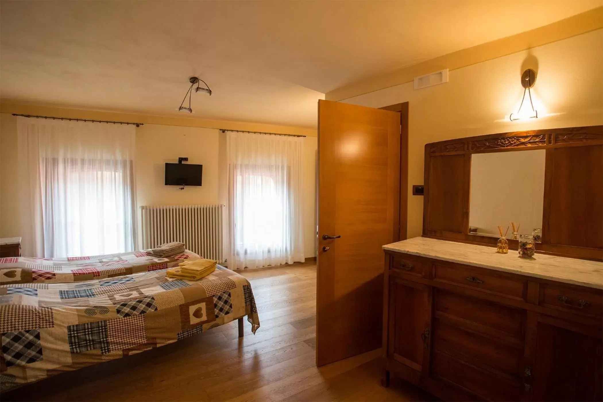 Double or Twin Room with Private Bathroom in B&B da Toi Double or Twin Room with Private Bathroom in B&B da Toi