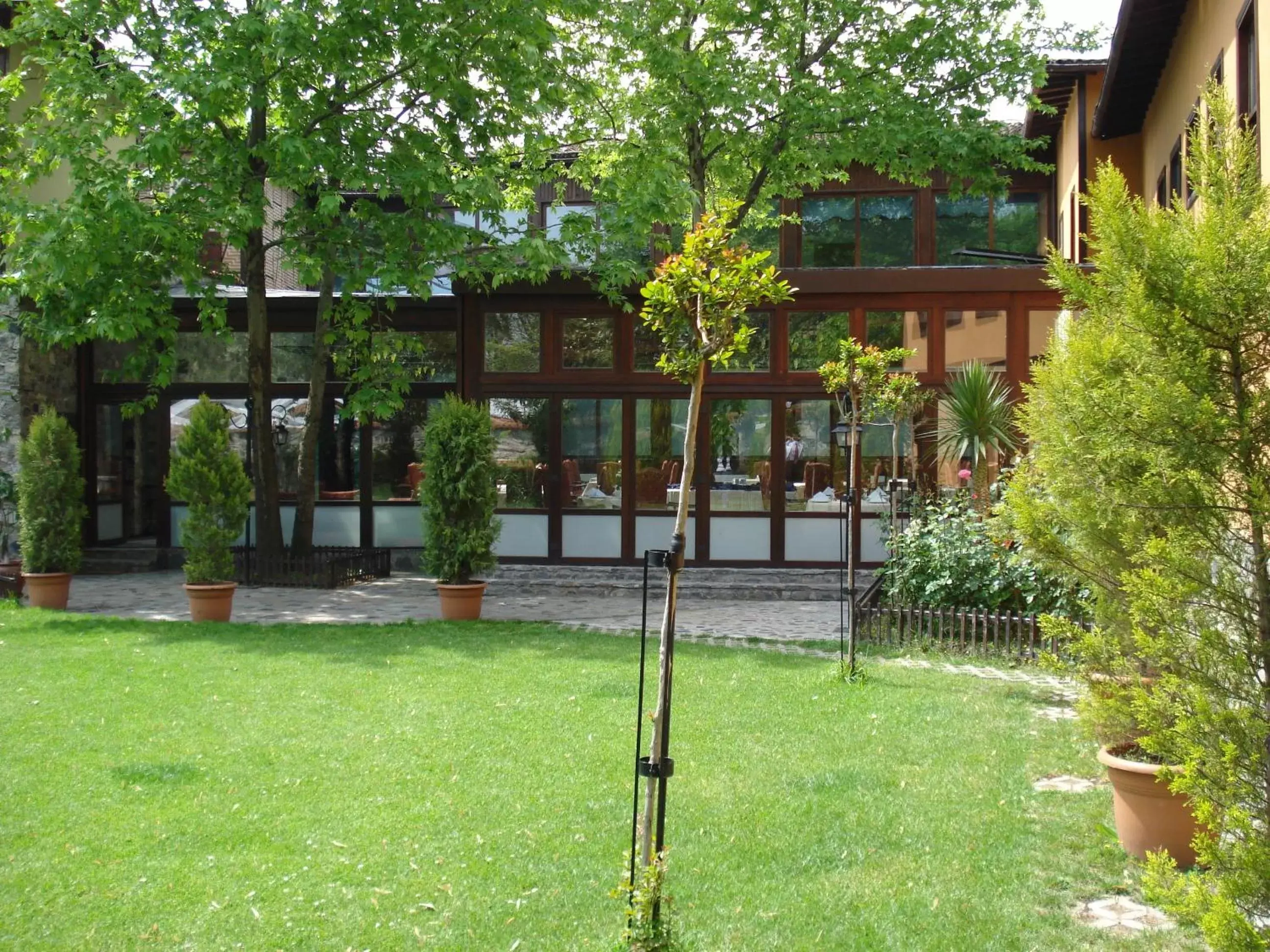 Garden in Otantik Hotel & Spa