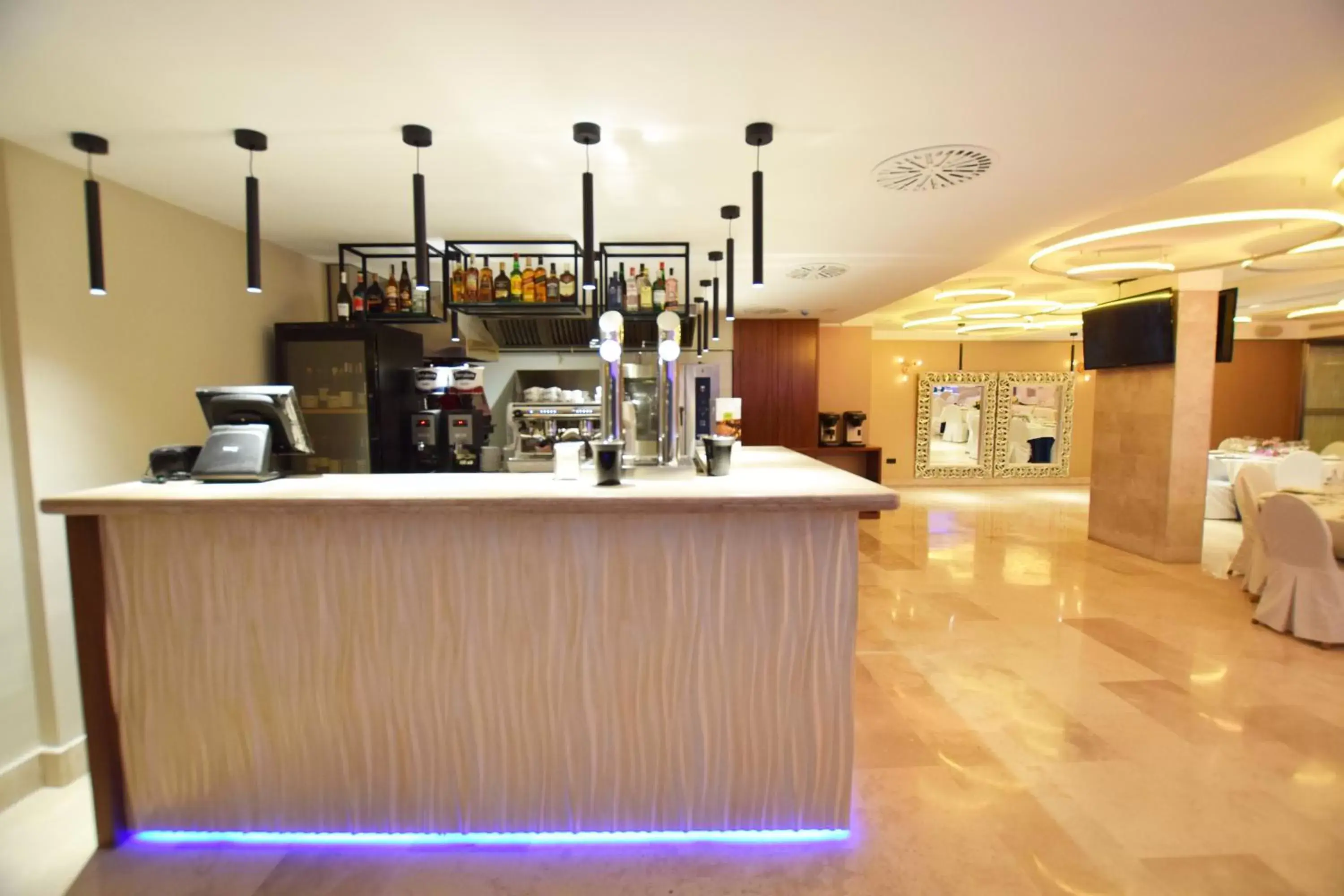 Restaurant/places to eat, Lounge/Bar in Hotel Centro Los Braseros