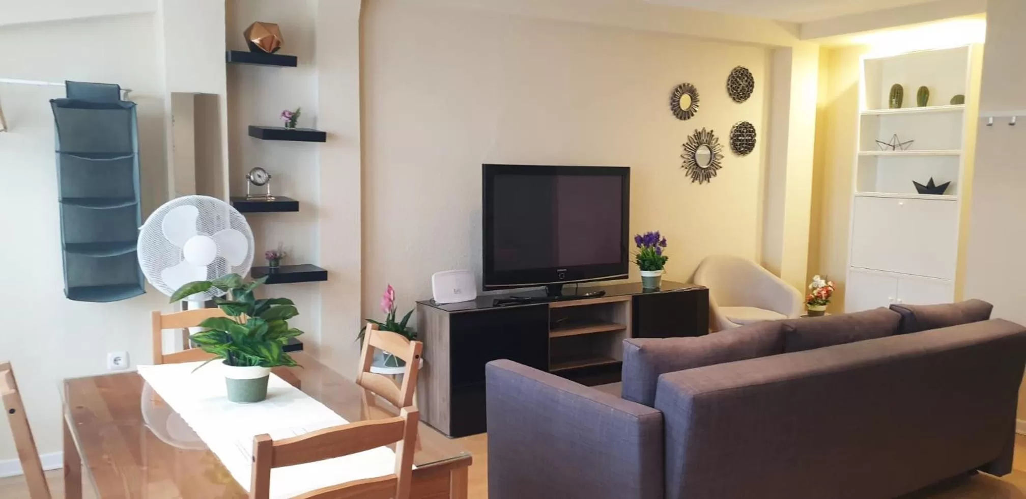 Seating Area in Rooms San Marcos