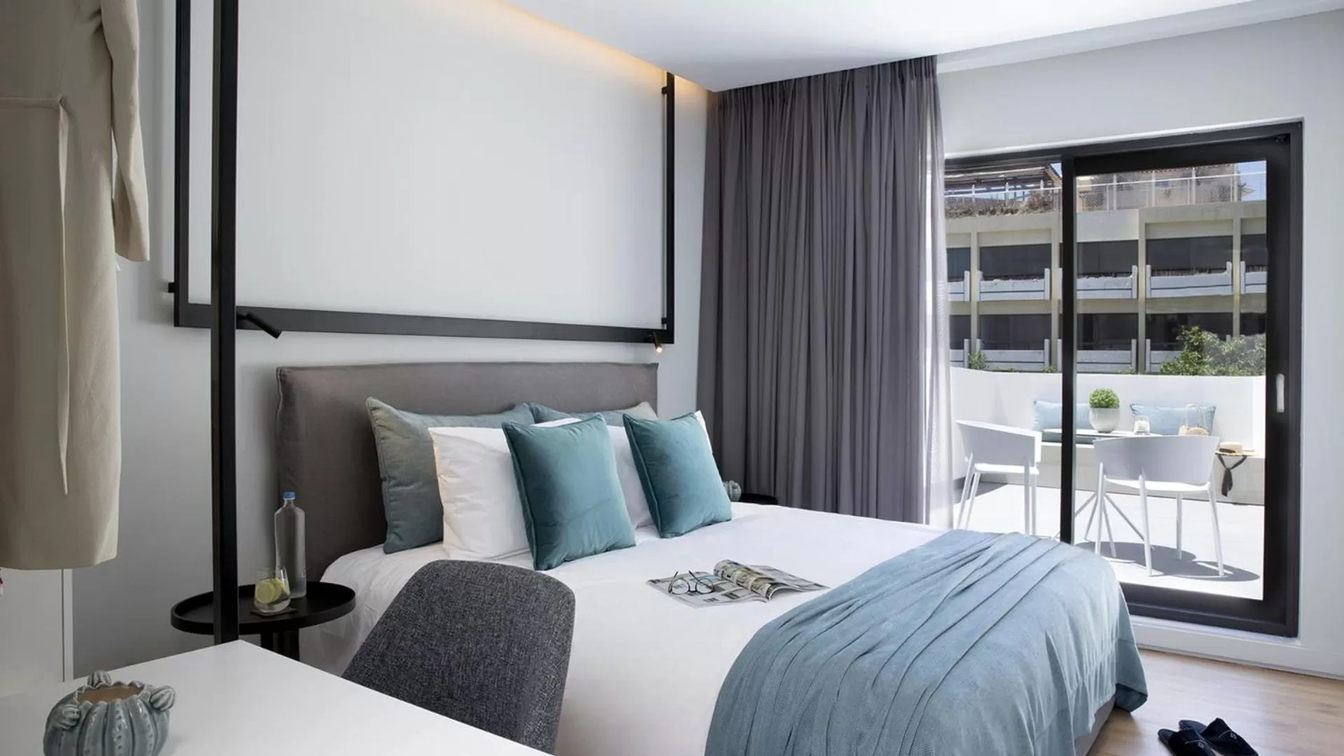 Photo of the whole room, Bed in The Alex Monte Kastella, Santikos Collection