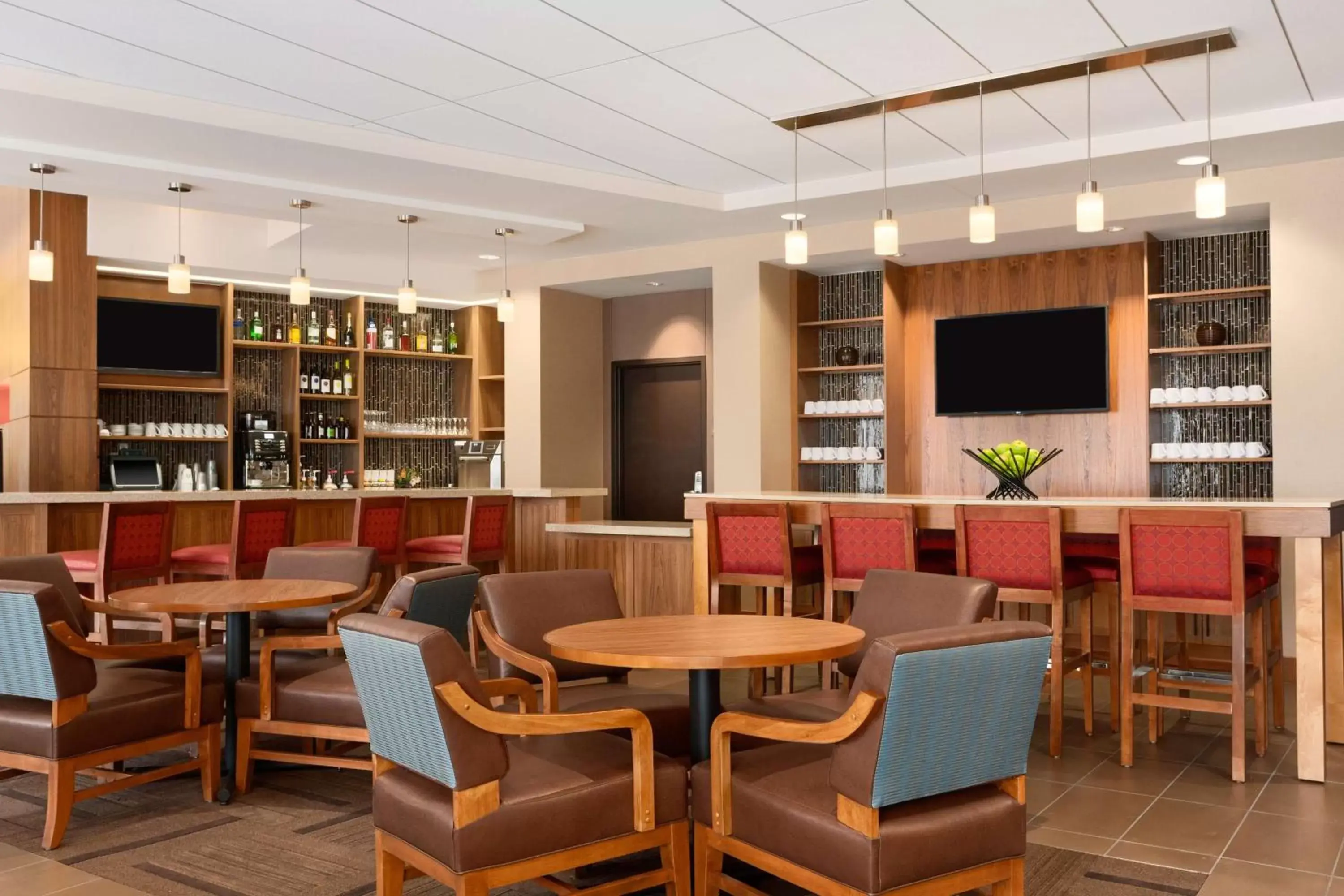 Restaurant/places to eat, Lounge/Bar in Hyatt Place Omaha/Downtown-Old Market